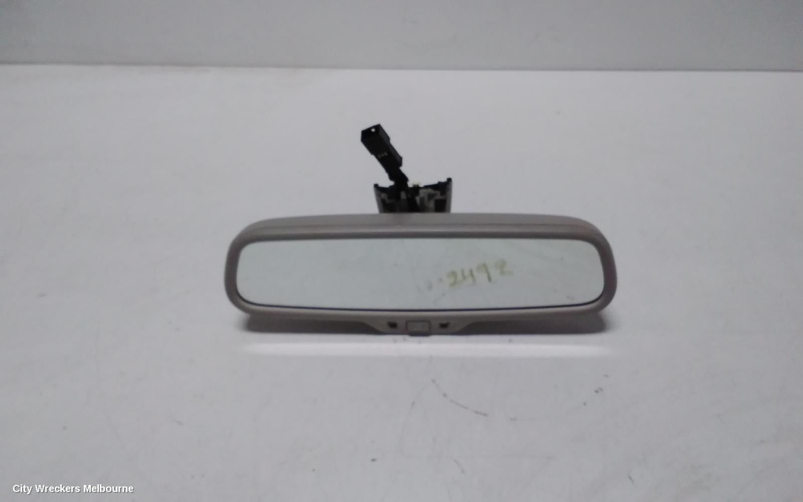 AUDI Q7 INTERIOR MIRROR, 4L, BLACK PLUG, 09/2006 - 08/2015 - Image 1