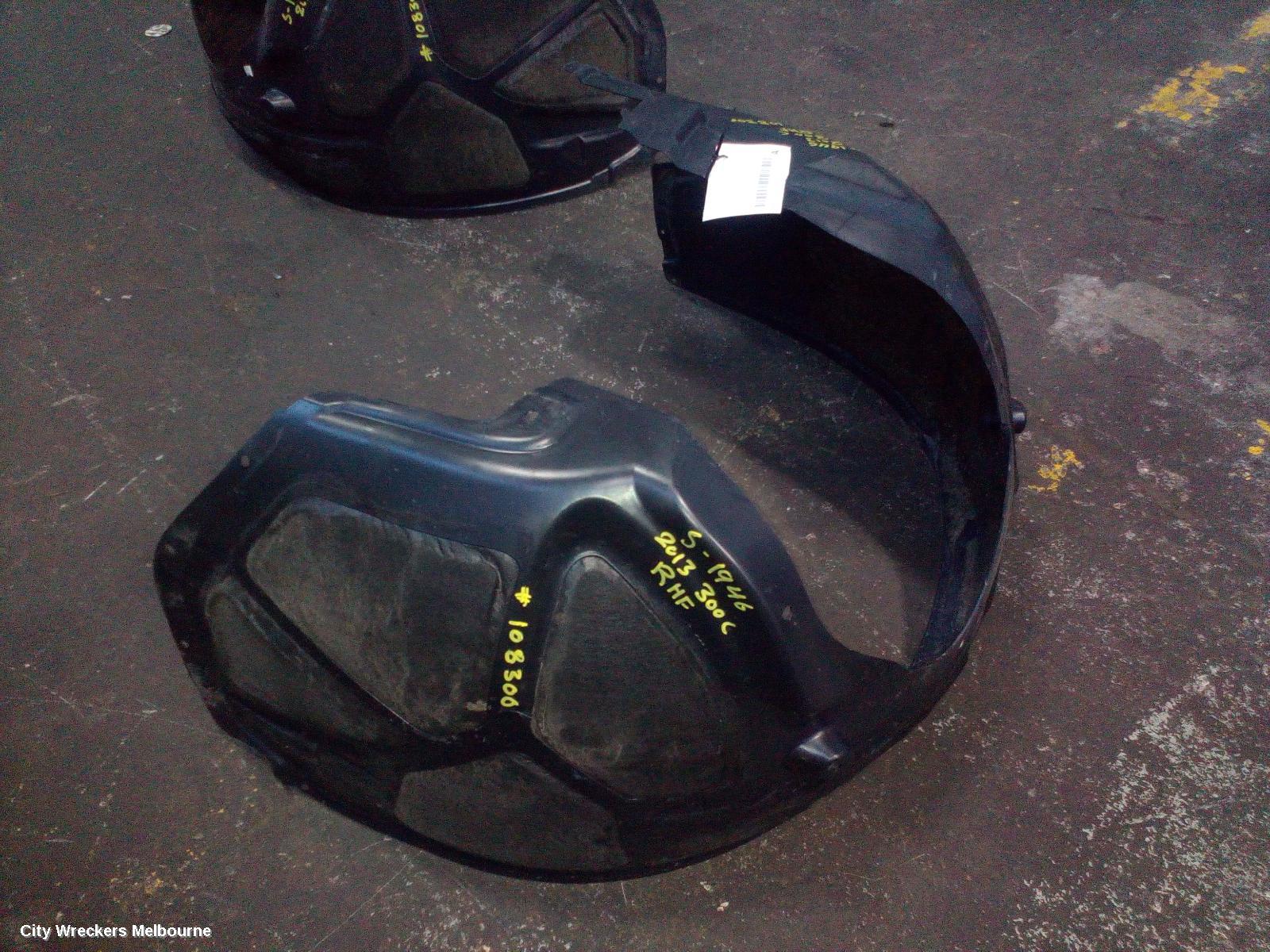 CHRYSLER 300C RIGHT GUARD LINER, LX2, 05/2012 - 12/2014 - Image 3