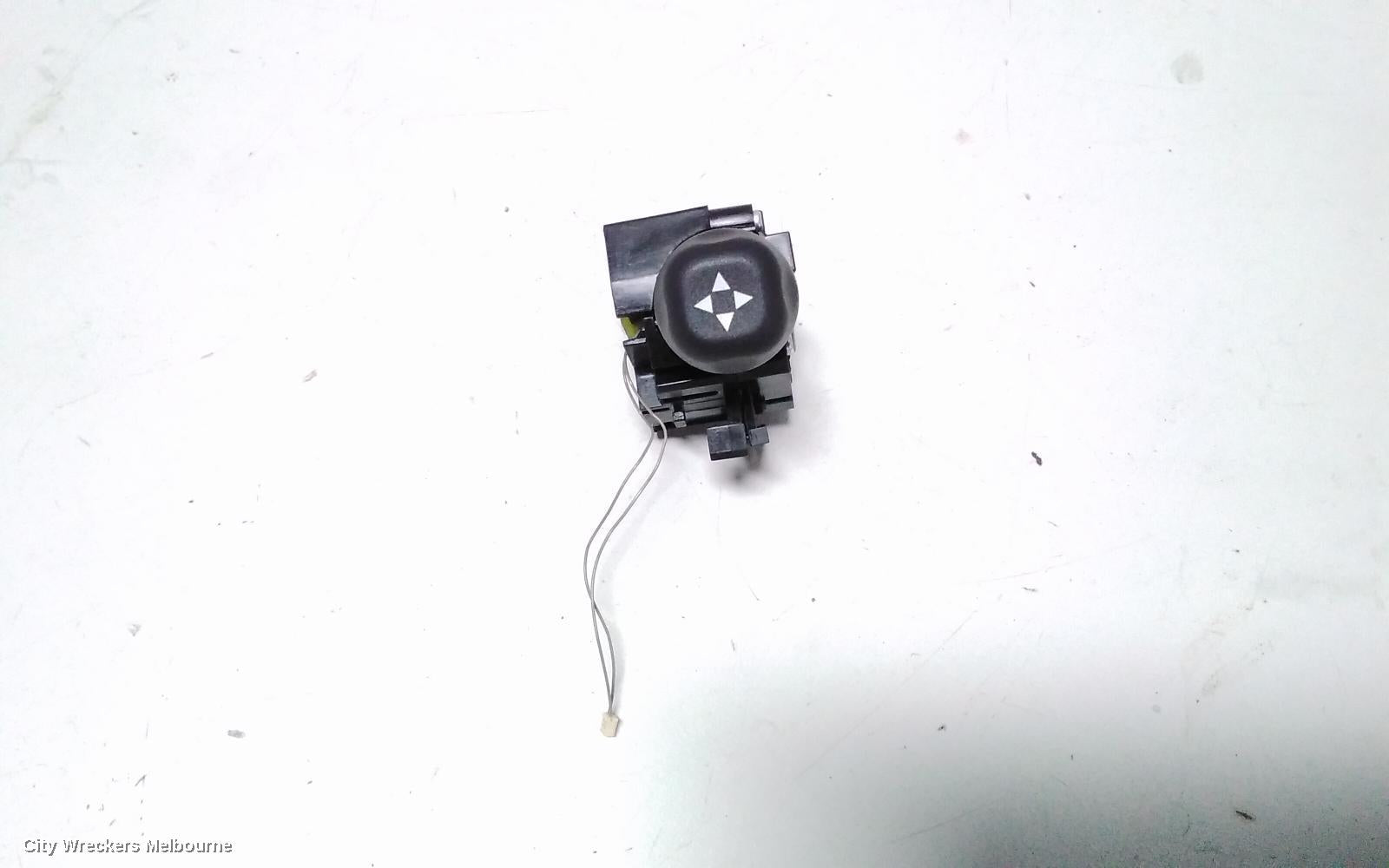 CHRYSLER 300C, LX2, 12/2011 - 12/2021, MIRROR SWITCH: 71743 - Image 1