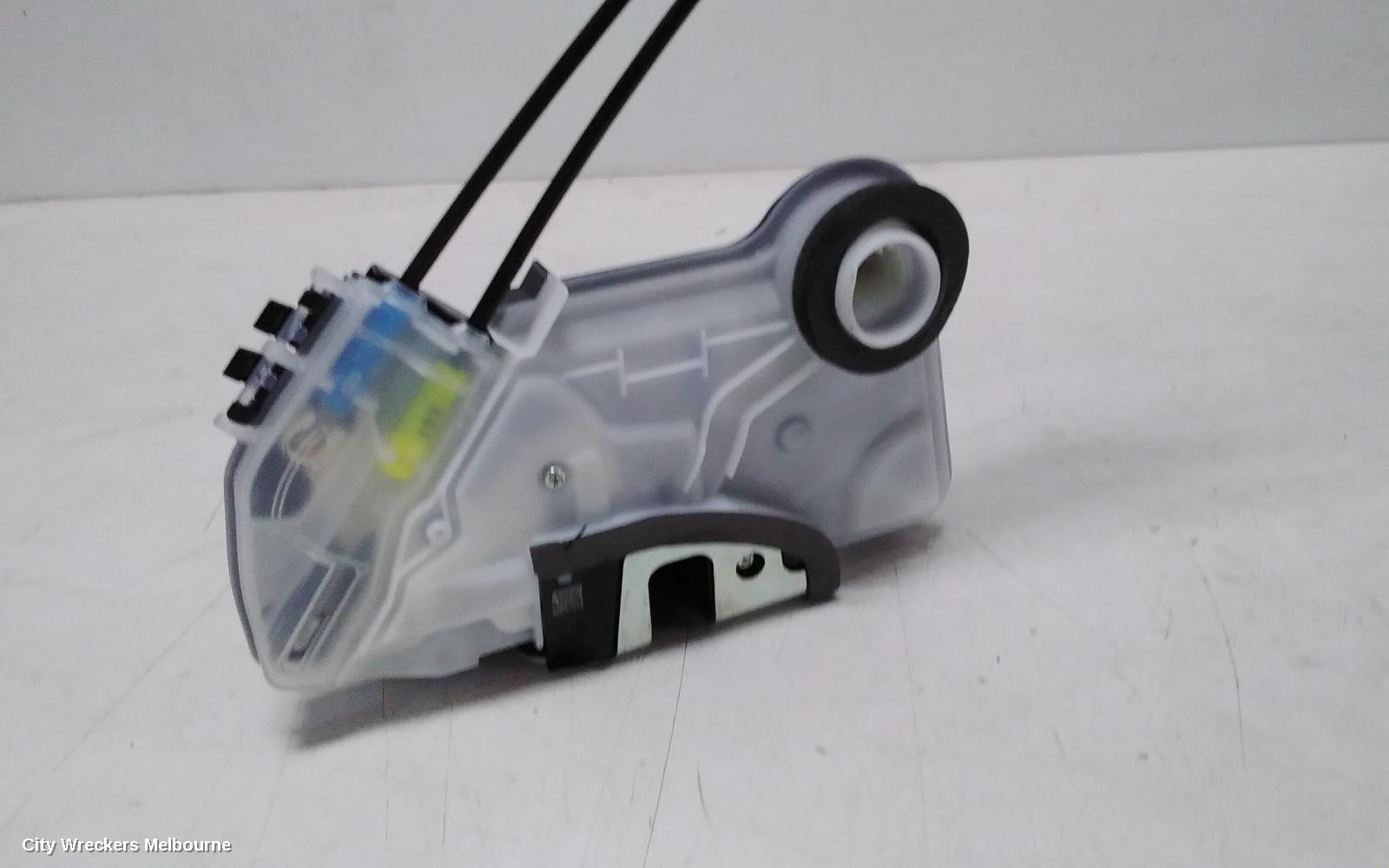 TOYOTA COROLLA CROSS DOOR/BOOT/GATE LOCK, XG10, RIGHT FRONT DOOR LOCK, 01/2022 ONWARDS - Image 2