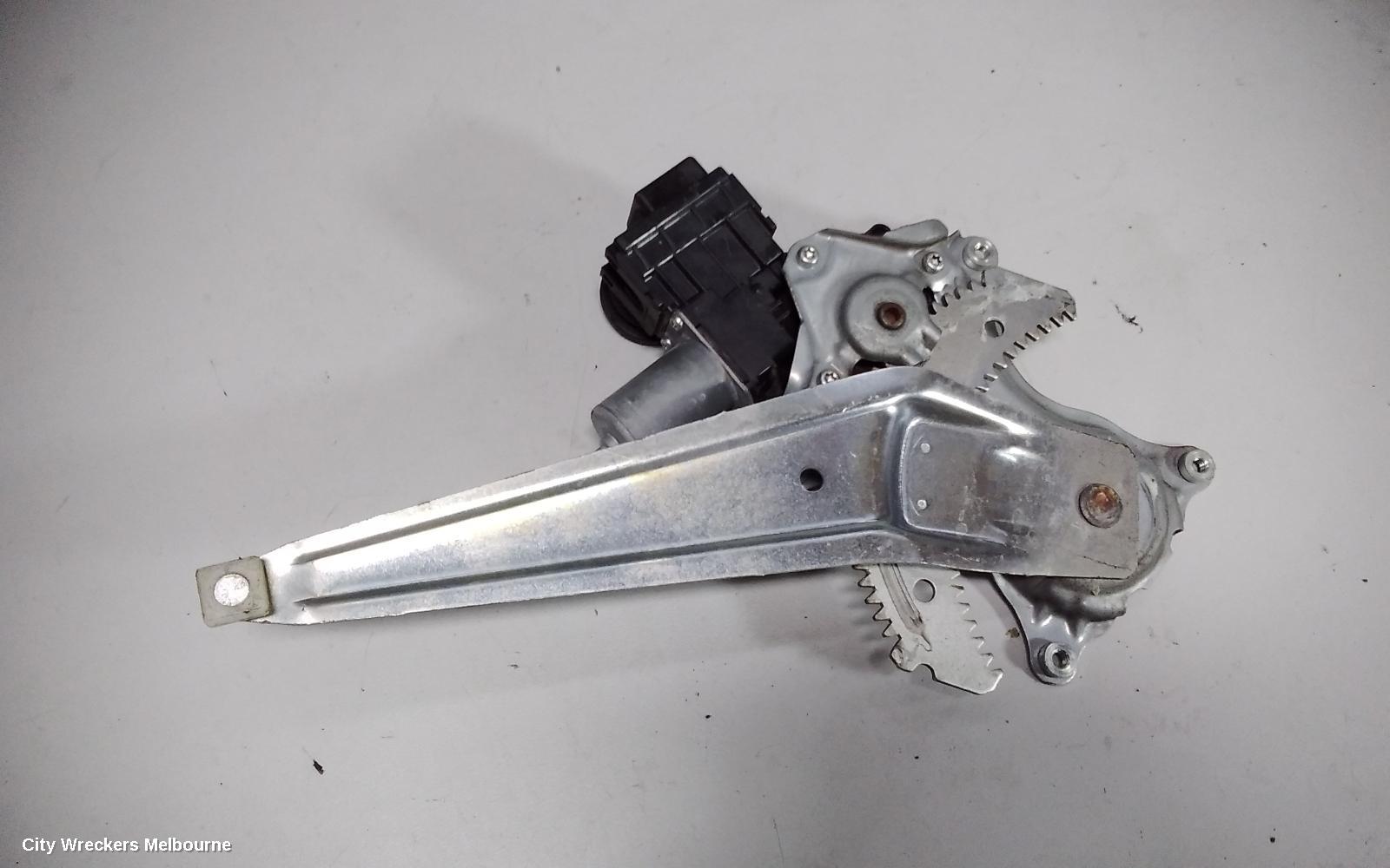 TOYOTA COROLLA LEFT REAR WND REG/MOTOR, ZRE182R, HATCH, 10/2012 - 06/2018 - Image 2