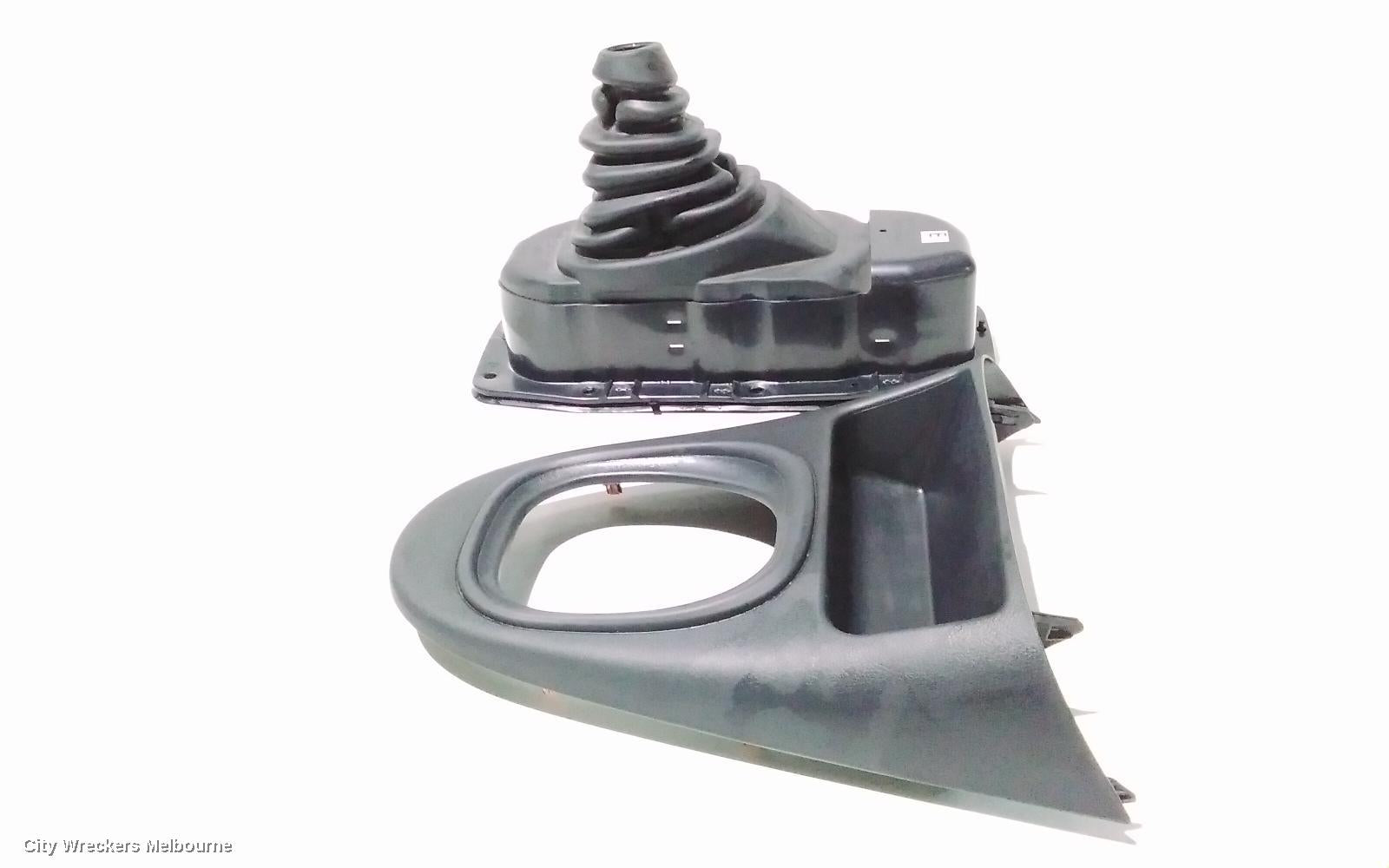 TOYOTA HILUX GEAR STICK/SHIFTER, MANUAL T/M, PETROL/DIESEL, 09/2015 ONWARDS - Image 1
