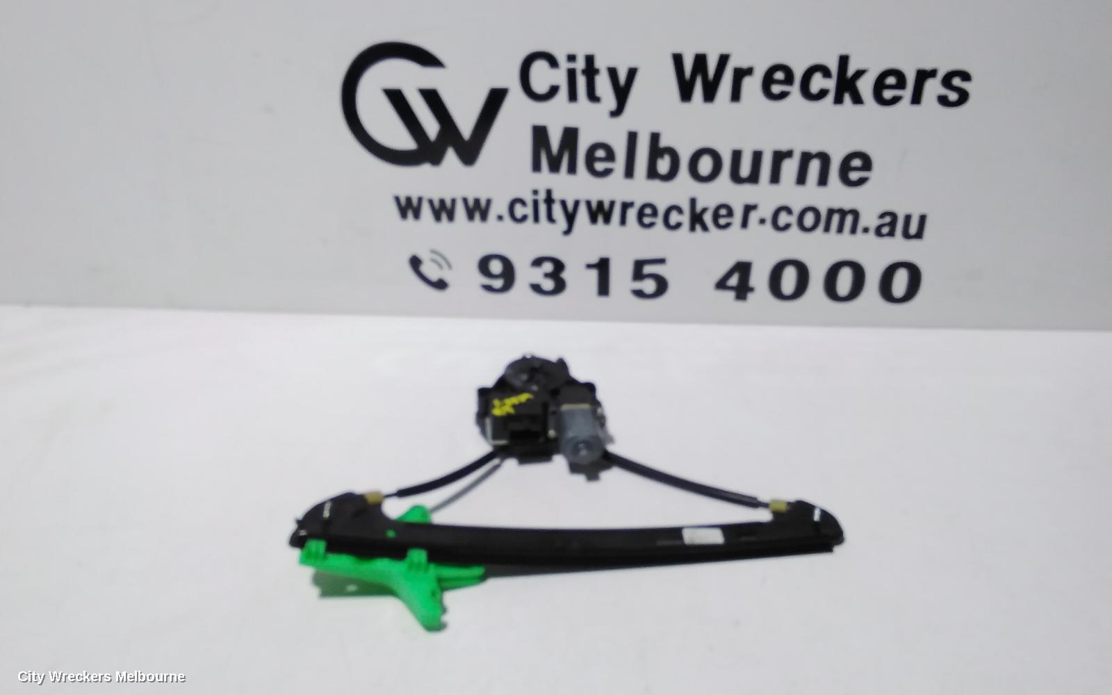VOLKSWAGEN GOLF RIGHT REAR WND REG/MOTOR, GEN 7, 12/2012 - 08/2020 - Image 1