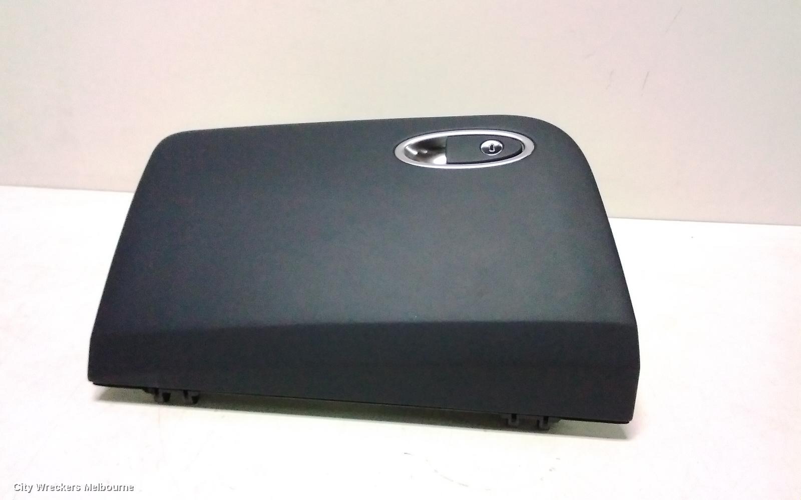 GENESIS GV70 GLOVE BOX, JK, 03/2021 ONWARDS - Image 2