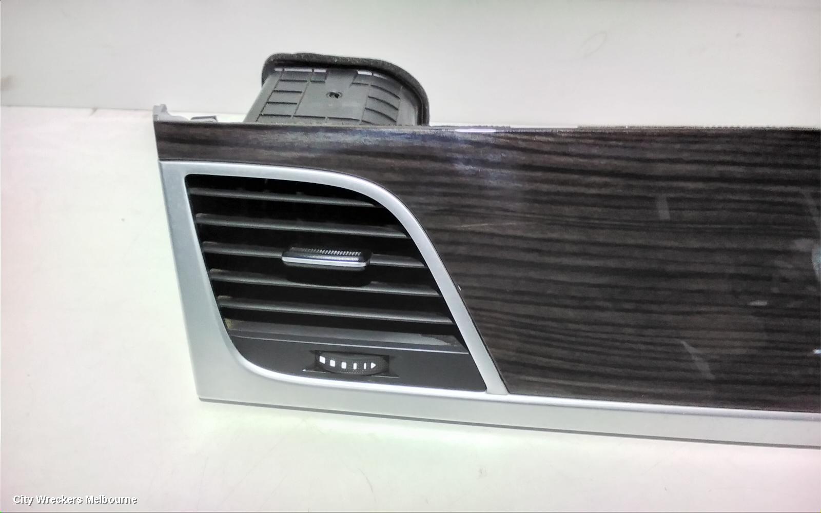 HYUNDAI GENESIS, DH, 11/2014 - 01/2018, LH AIRVENT WITH TRIM: 94923 - Image 3