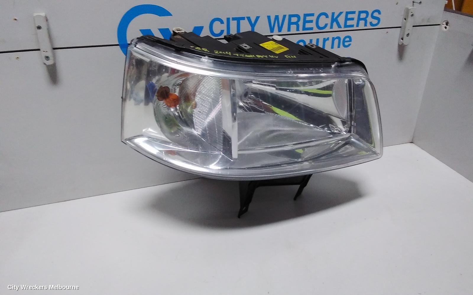 VOLKSWAGEN TRANSPORTER RIGHT HEADLAMP, T5, TRANSPORTER/KOMBI, 08/2004 - 10/2010 - Image 3