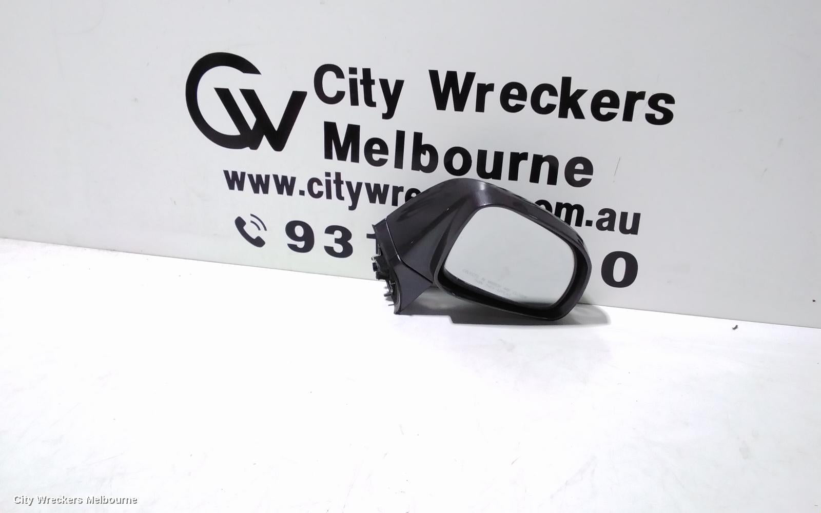 HOLDEN CAPTIVA RIGHT DOOR MIRROR, CG, HEATED, W/ INDICATOR TYPE, 09/2006 - 09/2015 - Image 1
