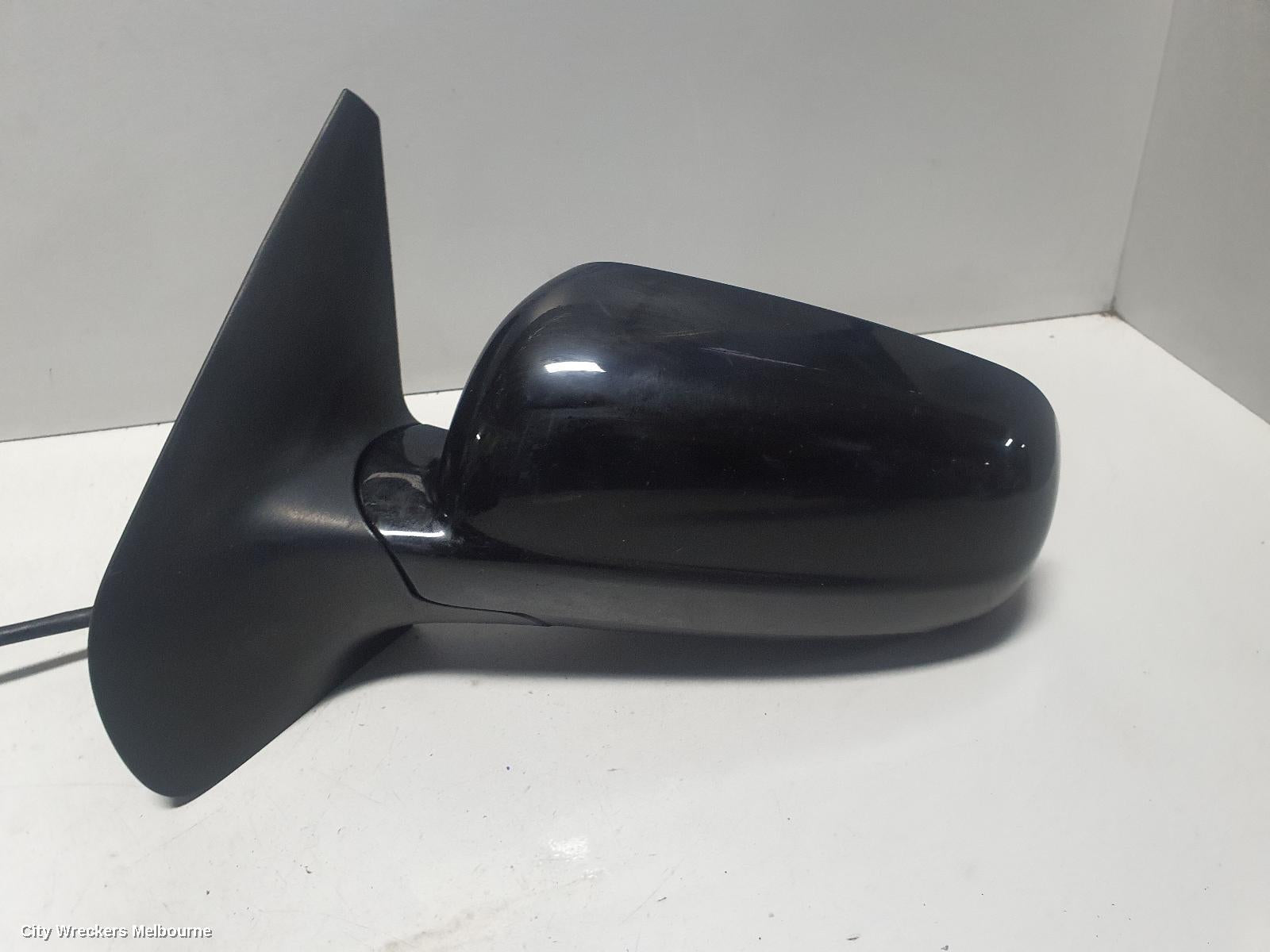 VOLKSWAGEN PASSAT LEFT DOOR MIRROR, 3B/GP, MANUAL FOLDING TYPE (1 PLUG 5 WIRE), 03/1997 - 11/2005 - Image 2