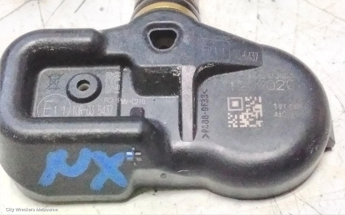 LEXUS NX, AGZ/AYZ 02/2014 - 12/2021, 10R035437 TYRE PRESSURE: 151653 - Image 2