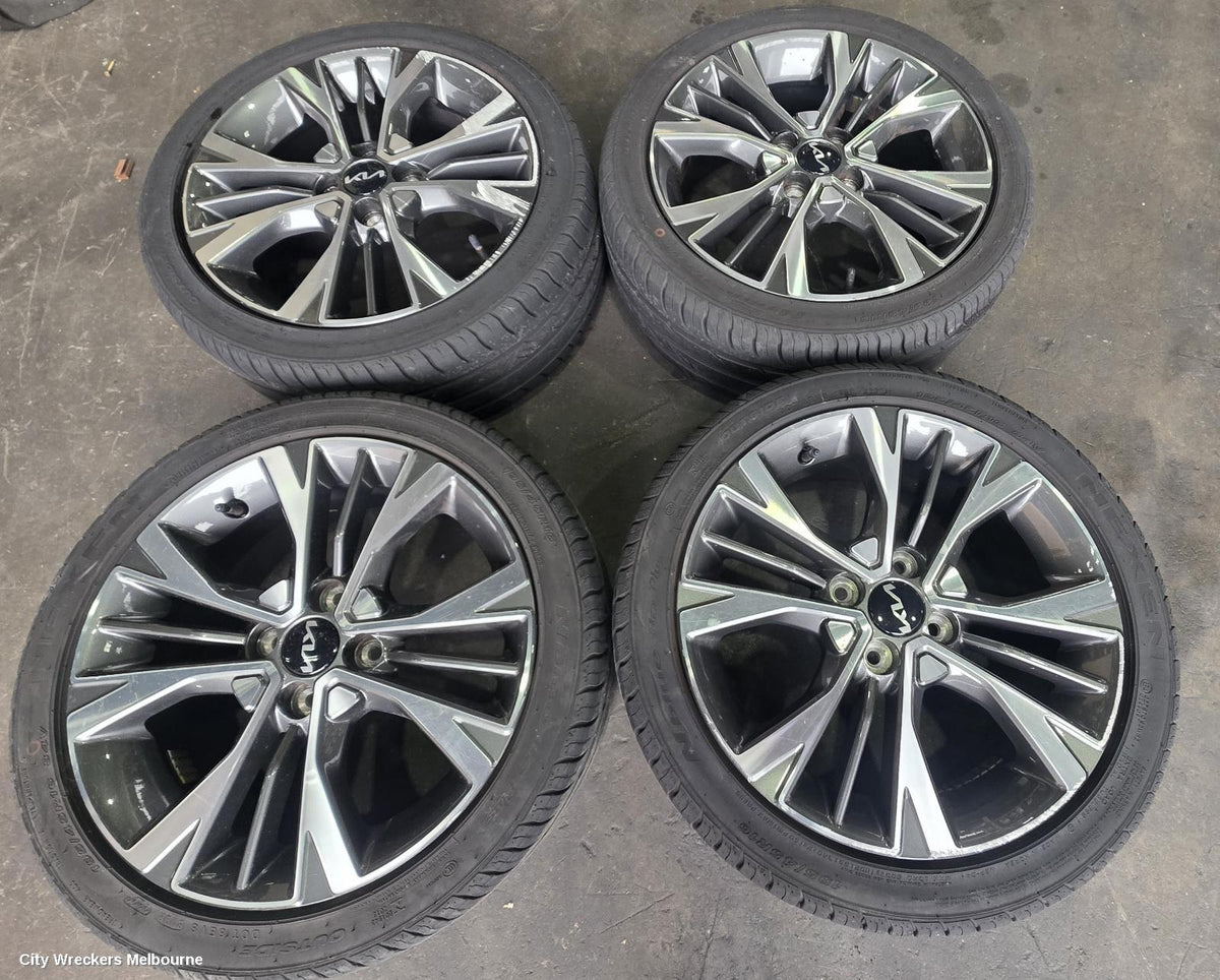 KIA PICANTO WHEEL MAG, FACTORY, 16X6.5IN, 4 V SPOKE, JA, 08/2020 - 07/2023 - Image 1