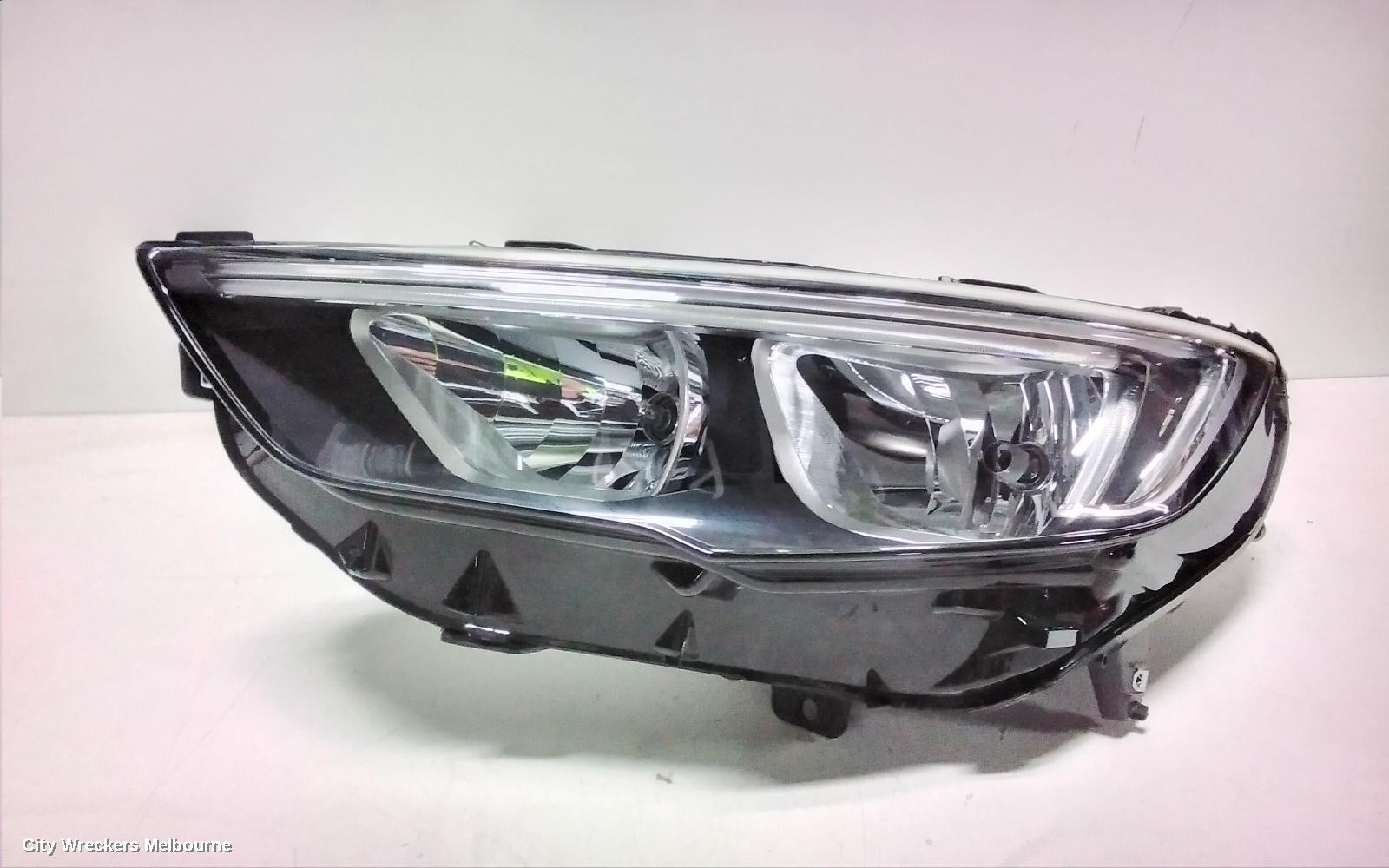 HOLDEN COMMODORE LEFT HEADLAMP, ZB, HALOGEN TYPE, 10/2017 - 12/2020 - Image 3