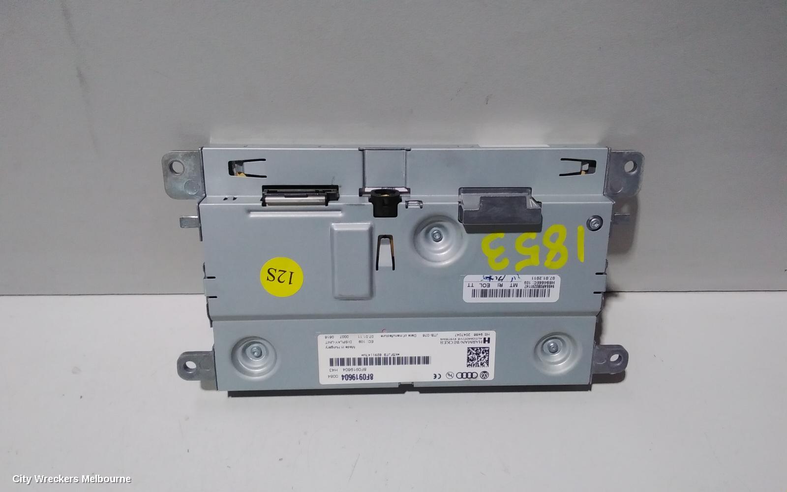 AUDI Q5 RADIO/CD/DVD/SAT/TV, DISPLAY UNIT, SAT NAV TYPE, 8R, 03/2009 - 01/2017 - Image 3