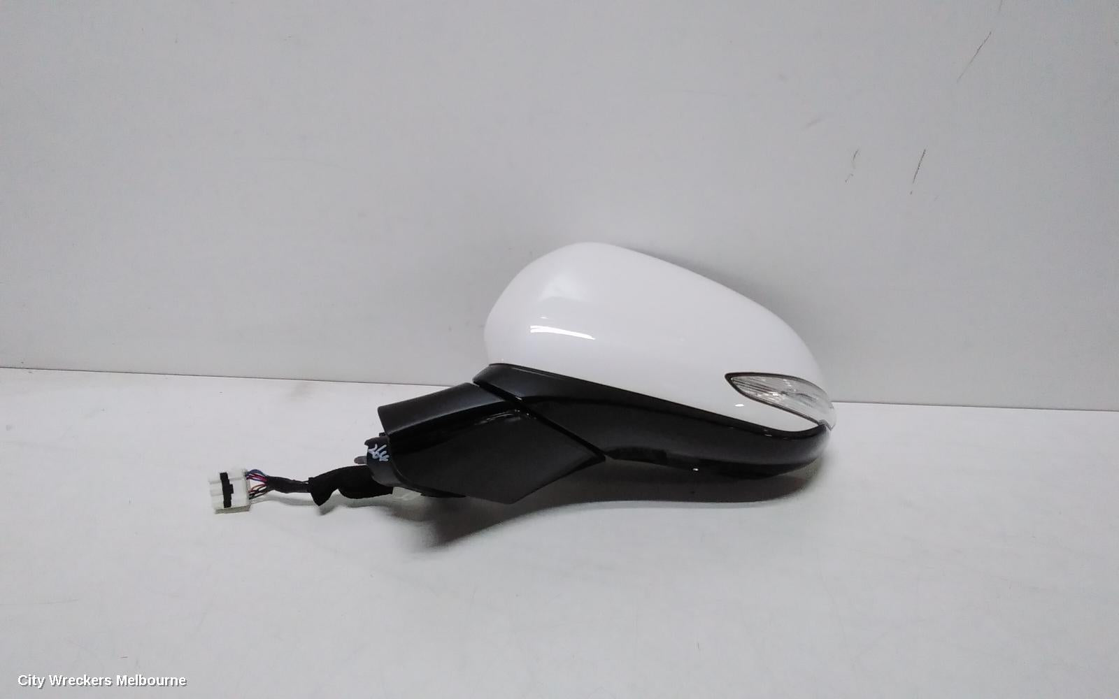 HYUNDAI SANTA FE LEFT DOOR MIRROR, TM, POWER FOLD, NON AUTO DIPPING TYPE, 10/2020 ONWARDS - Image 1