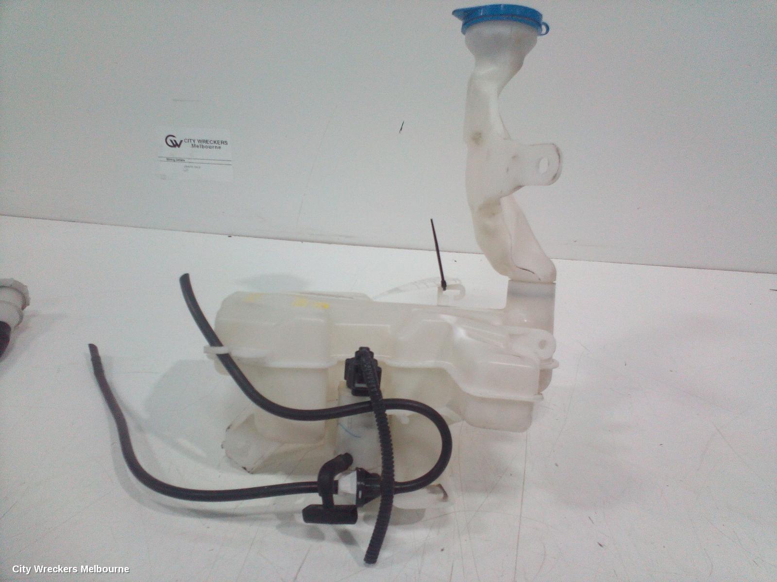 HONDA HRV WASHER BOTTLE, RU, 12/2014 - 10/2021 - Image 3