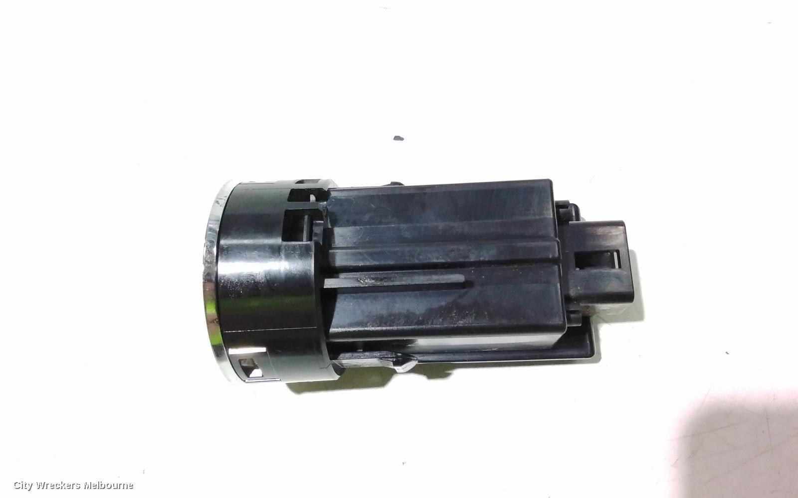 TOYOTA RAV4, XA40, 12/2012 - 12/2018, PUSH START BUTTON : 105746 - Image 3