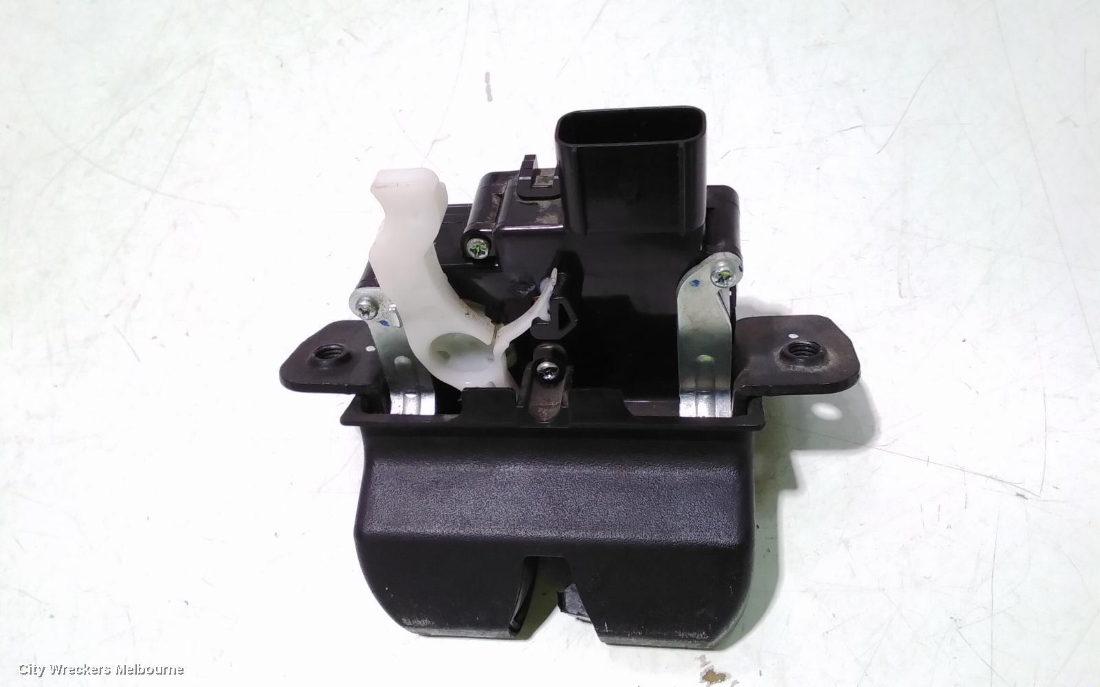 KIA SPORTAGE DOOR/BOOT/GATE LOCK, TAILGATE LOCK, NON POWER TAILGATE TYPE, QL, 10/2015 - 08/2021 - Image 3