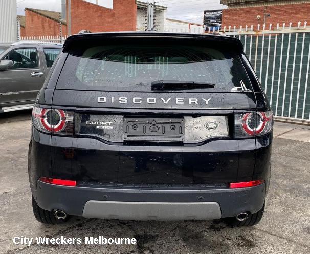 LAND ROVER DISCOVERY SPORT LEFT GUARD LINER, L550, FRONT ASSY, 01/2015 - 06/2019 - Image 1