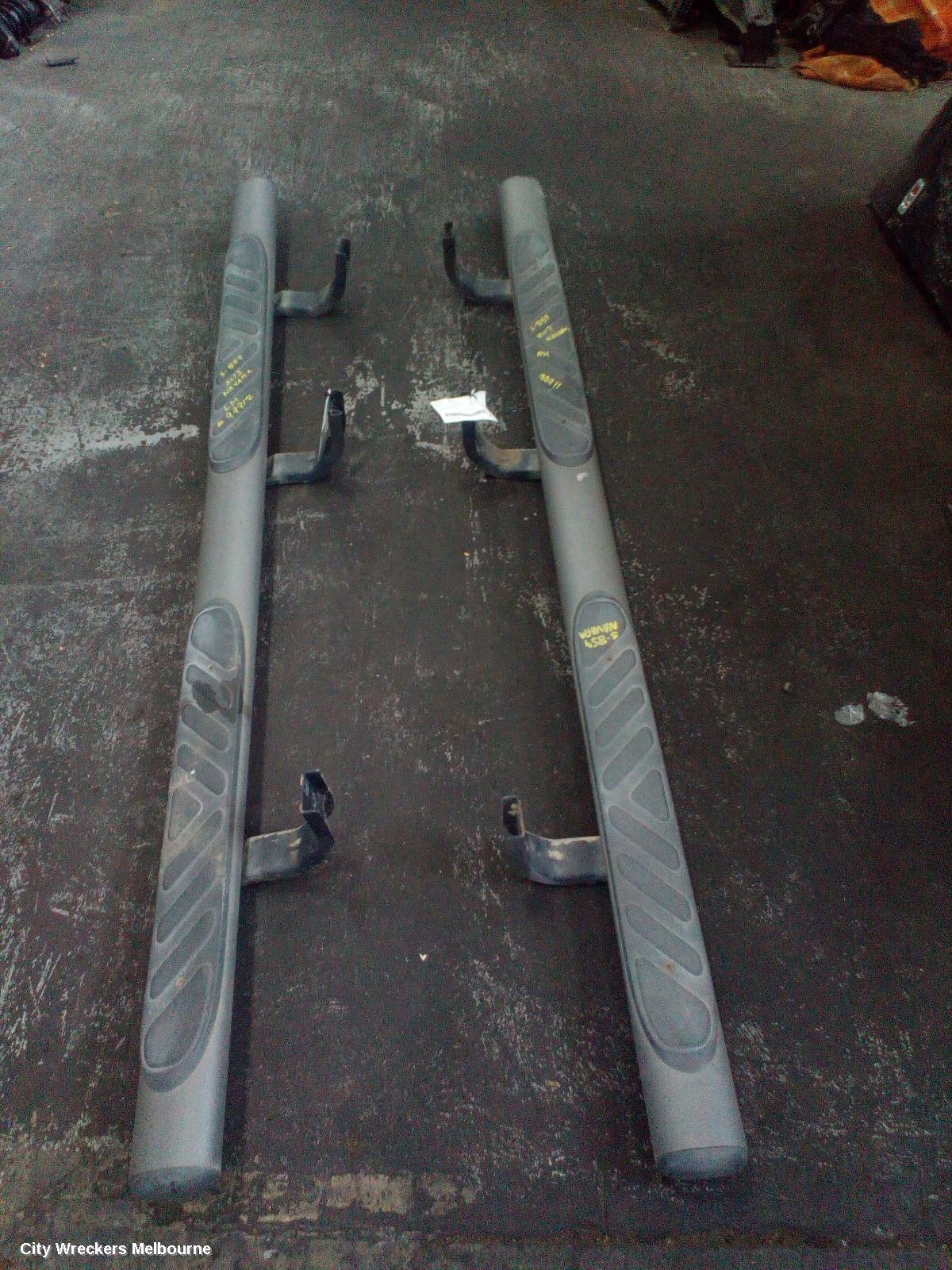 NISSAN NAVARA SIDE STEP/SKIRT, D40 (VIN VSK), RH SIDE, FACTORY, DUAL CAB, 09/2005 - 08/2015 - Image 2