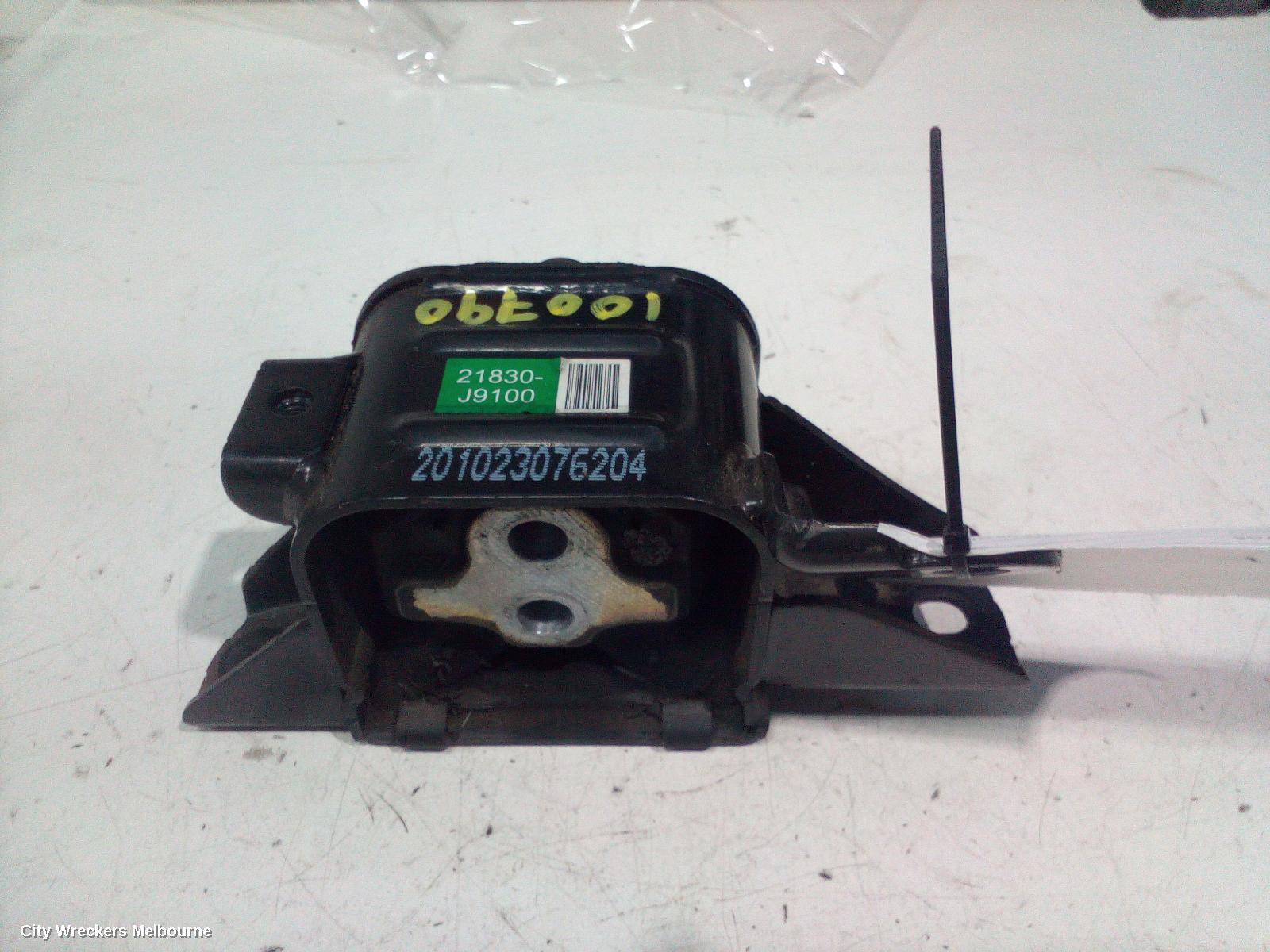 KIA SELTOS MOUNT, SP2, 07/2019 ONWARDS - Image 3