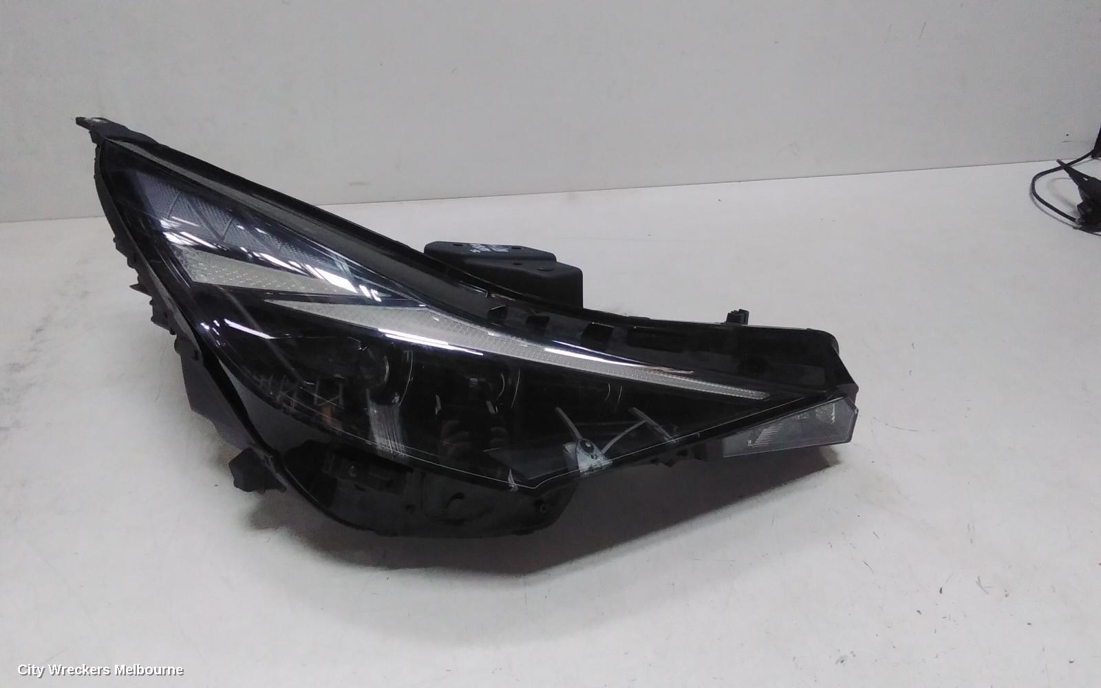 HYUNDAI I30 RIGHT HEADLAMP, CN7, SEDAN (S.KOREA VIN KMHL), N LINE, LED TYPE, 08/2020 - 02/2023 - Image 1
