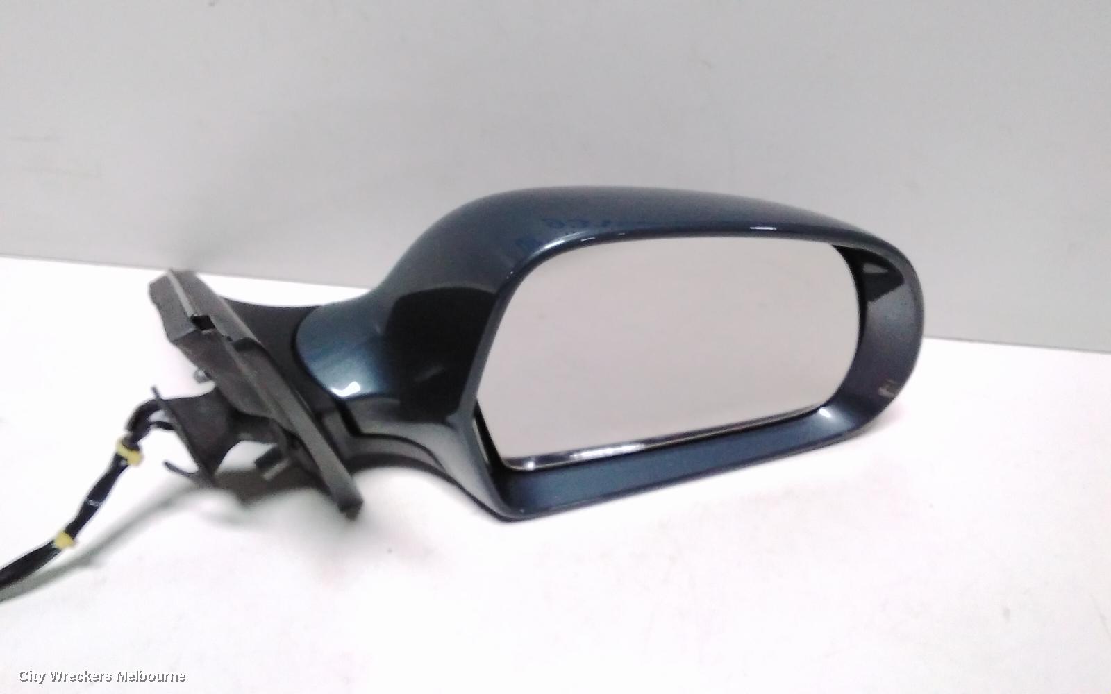 AUDI A4 RIGHT DOOR MIRROR, B8 8K, A4, MANUAL FOLD, NO LANE CHANGE ASSIST TYPE, 1 PLUG (6 WIRE), 02/2008 - 05/2009 - Image 2