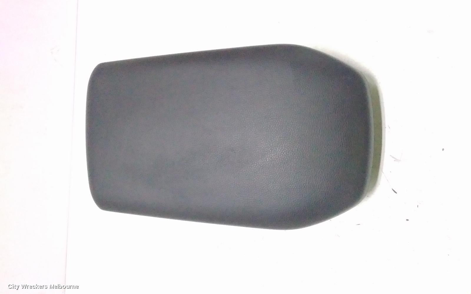 TOYOTA RAV4 CONSOLE, XA50, CONSOLE LID ONLY, VINYL, BLACK, 11/2018 - 12/2025 - Image 3