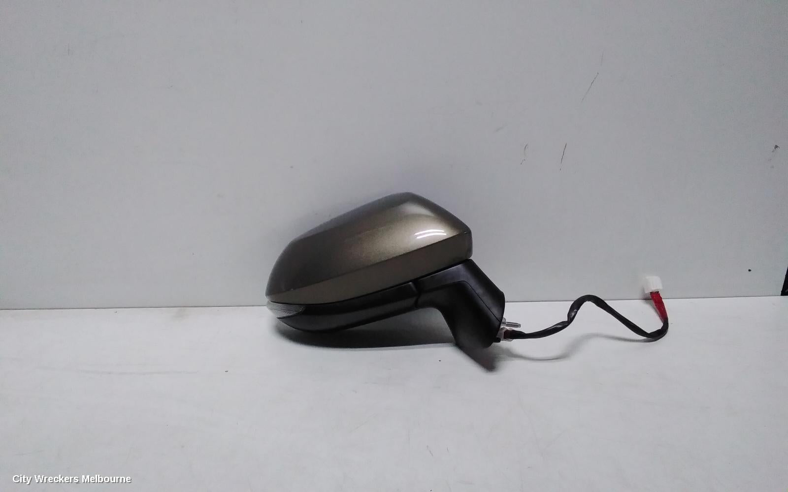 TOYOTA COROLLA RIGHT DOOR MIRROR, E210, HATCH, W/ BLINDSPOT MONITOR & LANE ASSIST TYPE, 07/2018 ONWARDS - Image 1