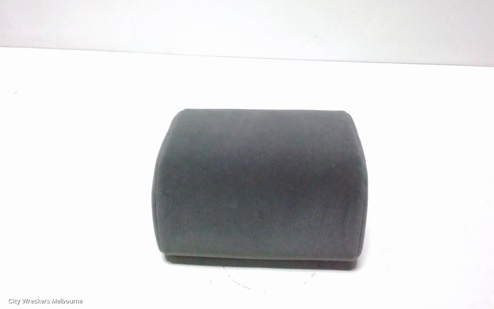 TOYOTA PRADO HEADREST, 150 SERIES, CENTRE REAR, 2ND ROW, CLOTH, GREY, FJ10 TRIM CODE, 08/2009 - 07/2013 - Image 2