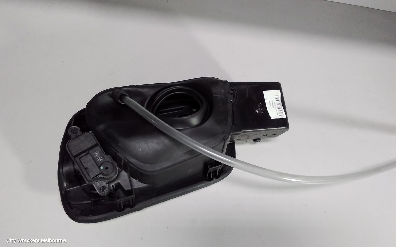 VOLKSWAGEN TIGUAN FUEL DOOR / FILLER, 5NA, FUEL FLAP, 06/2016 - 02/2024 - Image 3