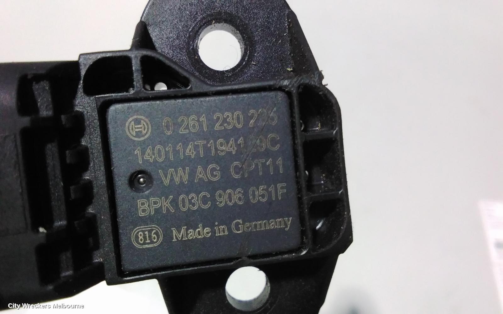 VOLKSWAGEN TRANSPORTER AIR FLOW METER, DIESEL, T5, 03/2010 - 06/2015 - Image 3