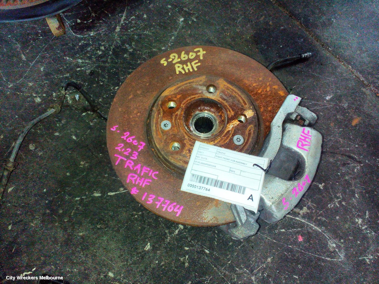 RENAULT TRAFIC RIGHT FRONT HUB ASSEMBLY, X82, 01/2015 ONWARDS - Image 2