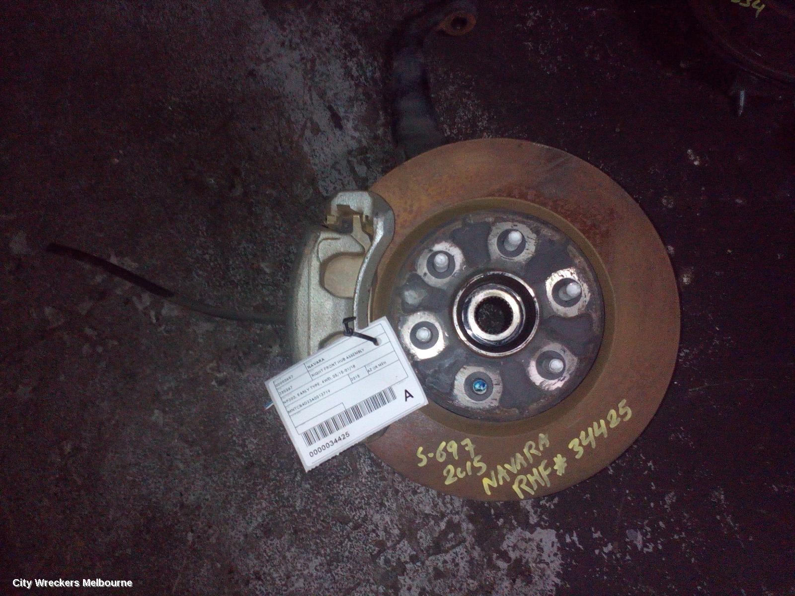 NISSAN NAVARA RIGHT FRONT HUB ASSEMBLY, NP300, EARLY TYPE, 4WD, 05/2015 - 01/2018 - Image 1
