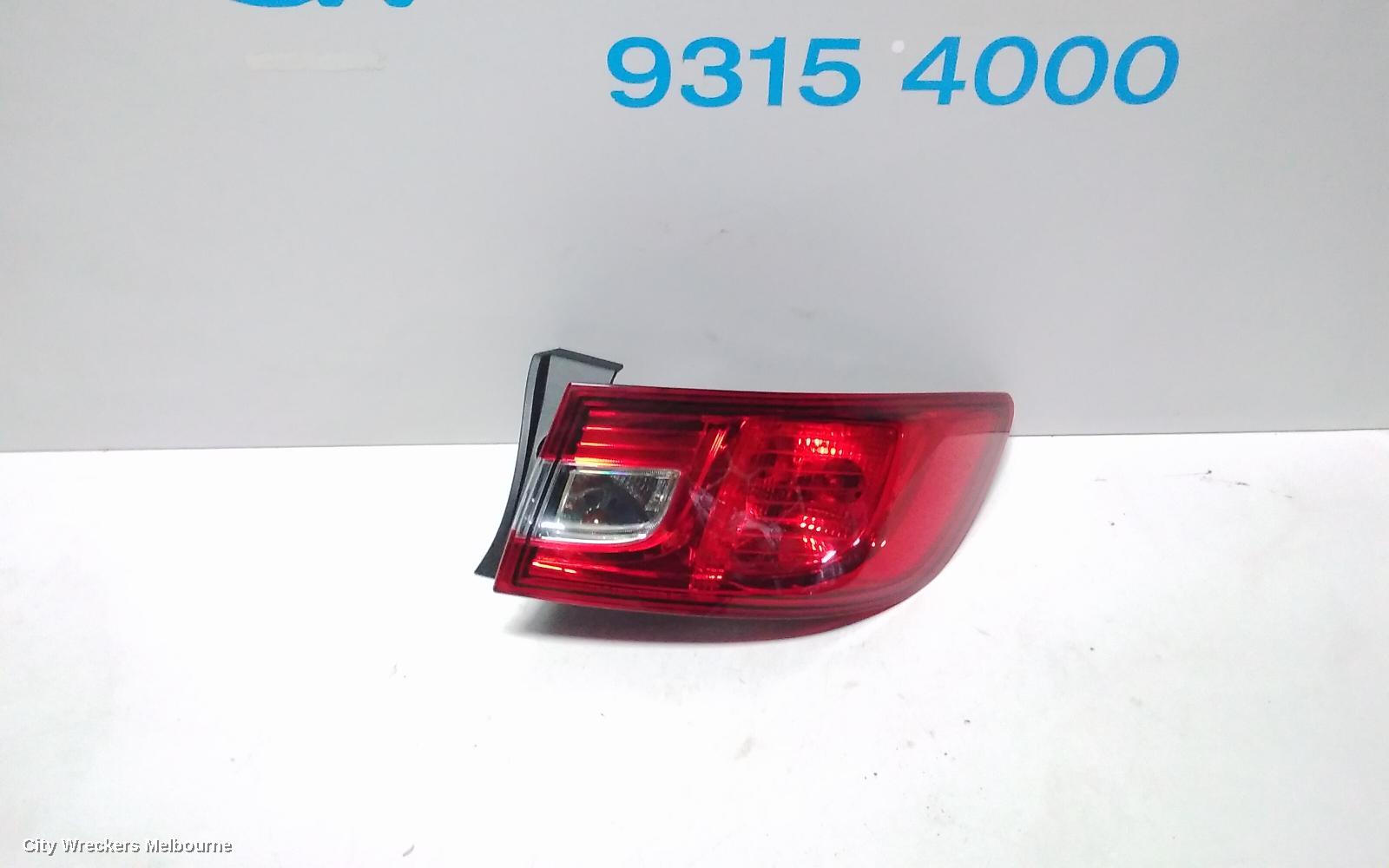RENAULT CLIO RIGHT TAILLIGHT, X98, 09/2013 - 07/2016 - Image 2