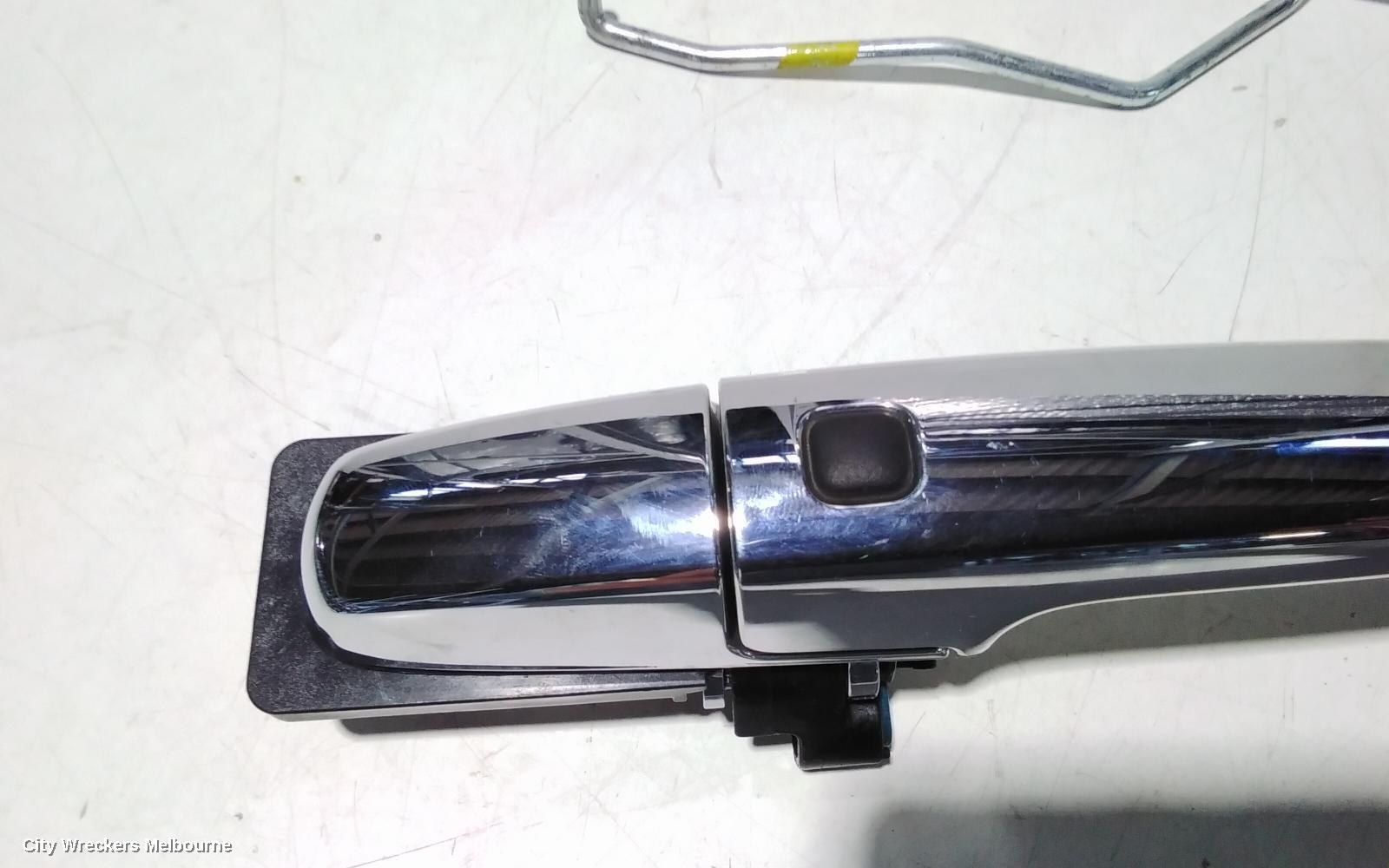 SUZUKI BALENO DOOR HANDLE, OUTER, LH FRONT/REAR, EW, 04/2016 ONWARDS - Image 2