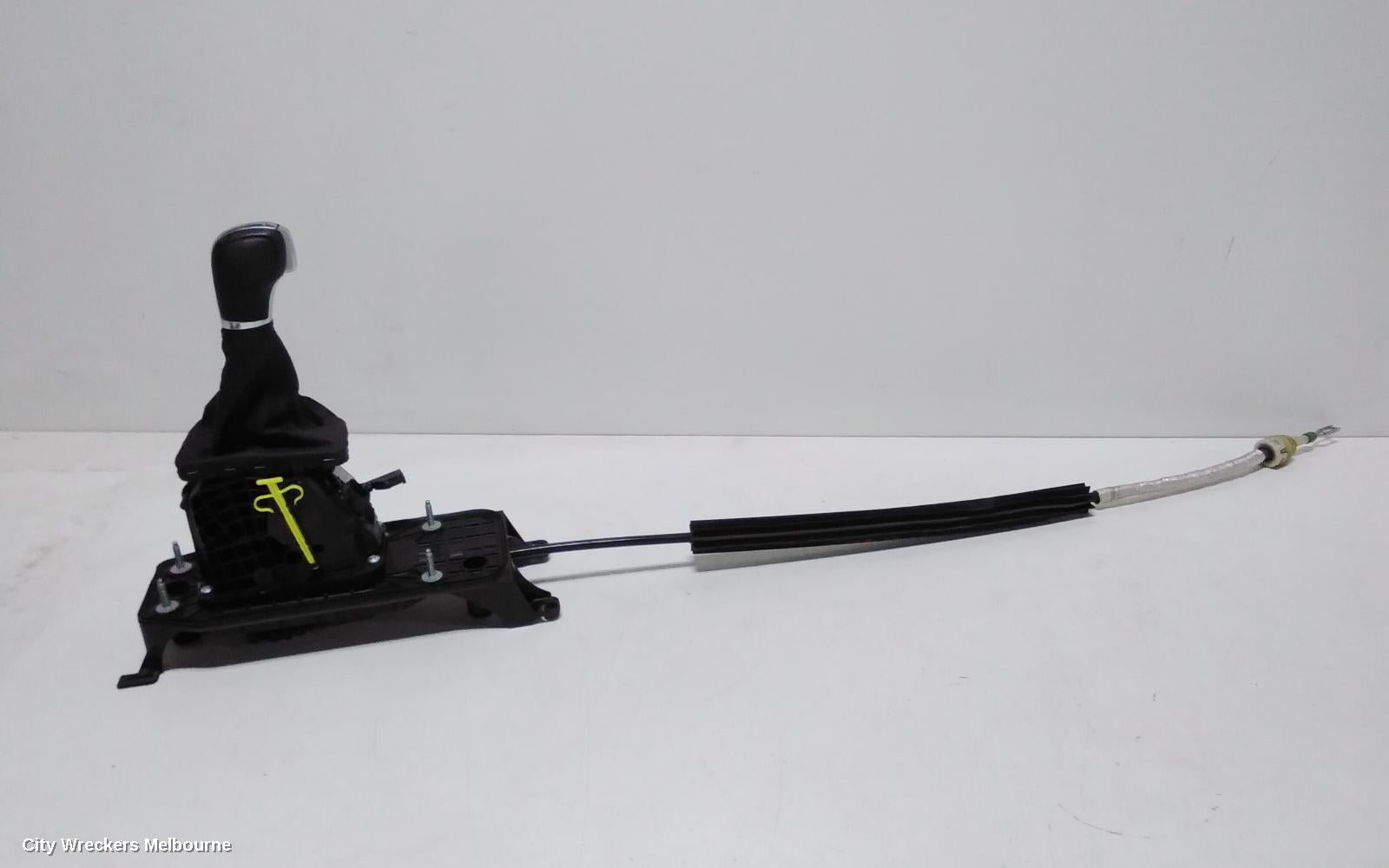 VOLKSWAGEN GOLF GEAR STICK/SHIFTER, AUTO SHIFTER, 6 SPEED, GEN 7, 12/2012 - 07/2017 - Image 3