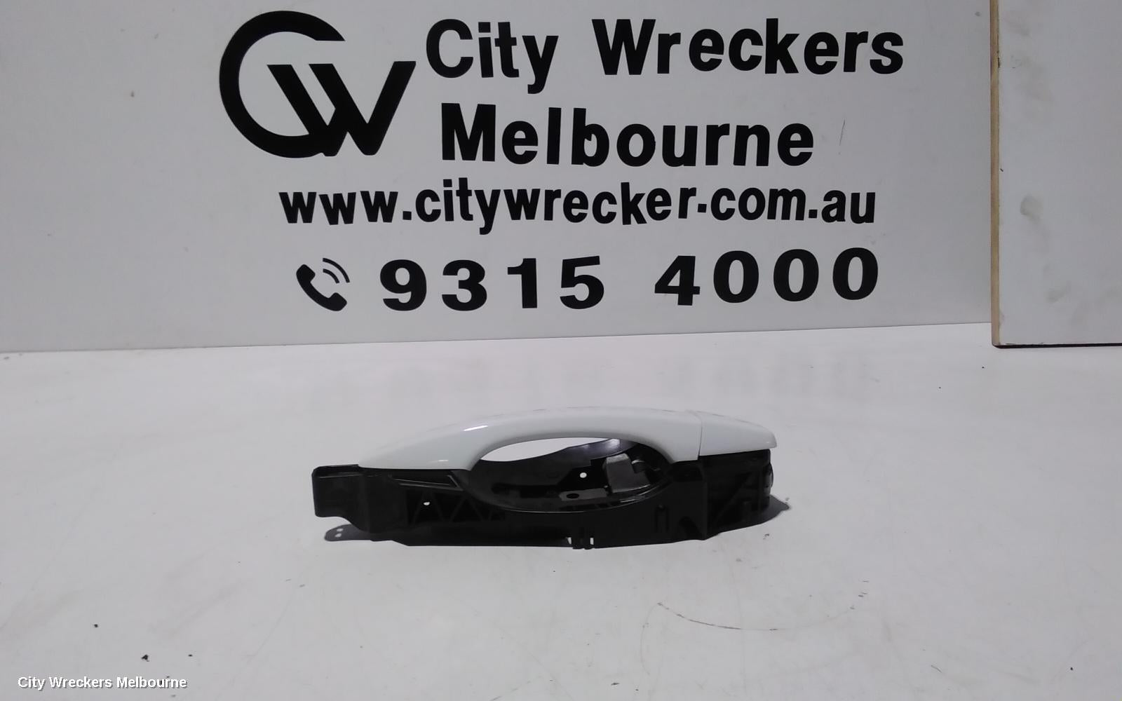 PEUGEOT 308 DOOR HANDLE, T9, 10/2014 - 05/2021 - Image 1