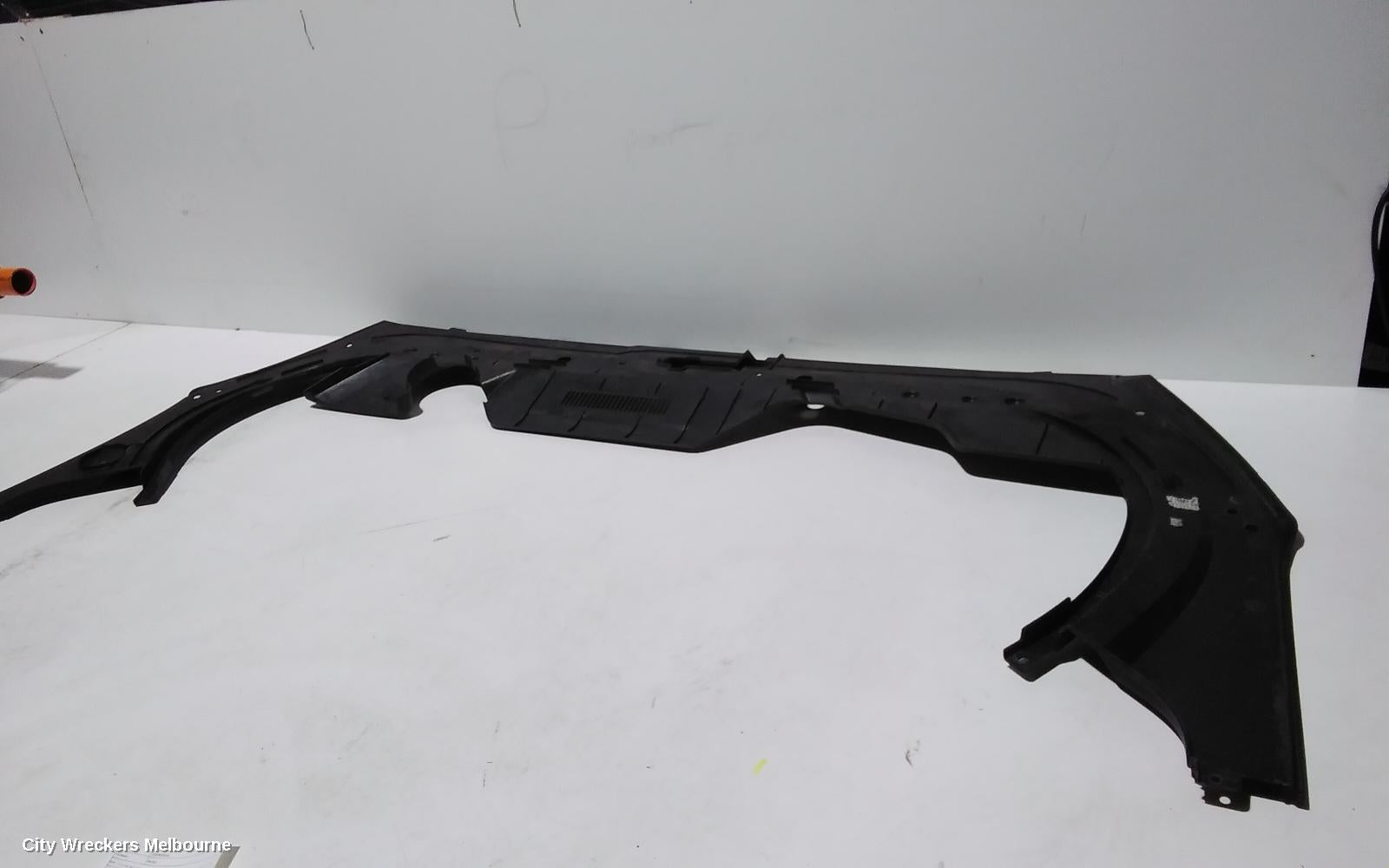 HYUNDAI GENESIS, DH, 11/2014 - 01/2018, RADIATOR TOP PLASTIC PANEL: 91754 - Image 3
