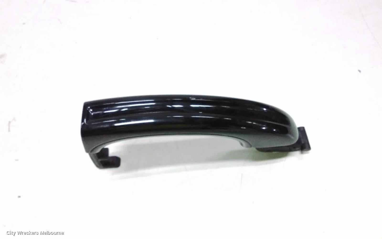 AUDI Q7 DOOR HANDLE, 4L, LH FRONT, OUTER, 09/2006 - 08/2015 - Image 2
