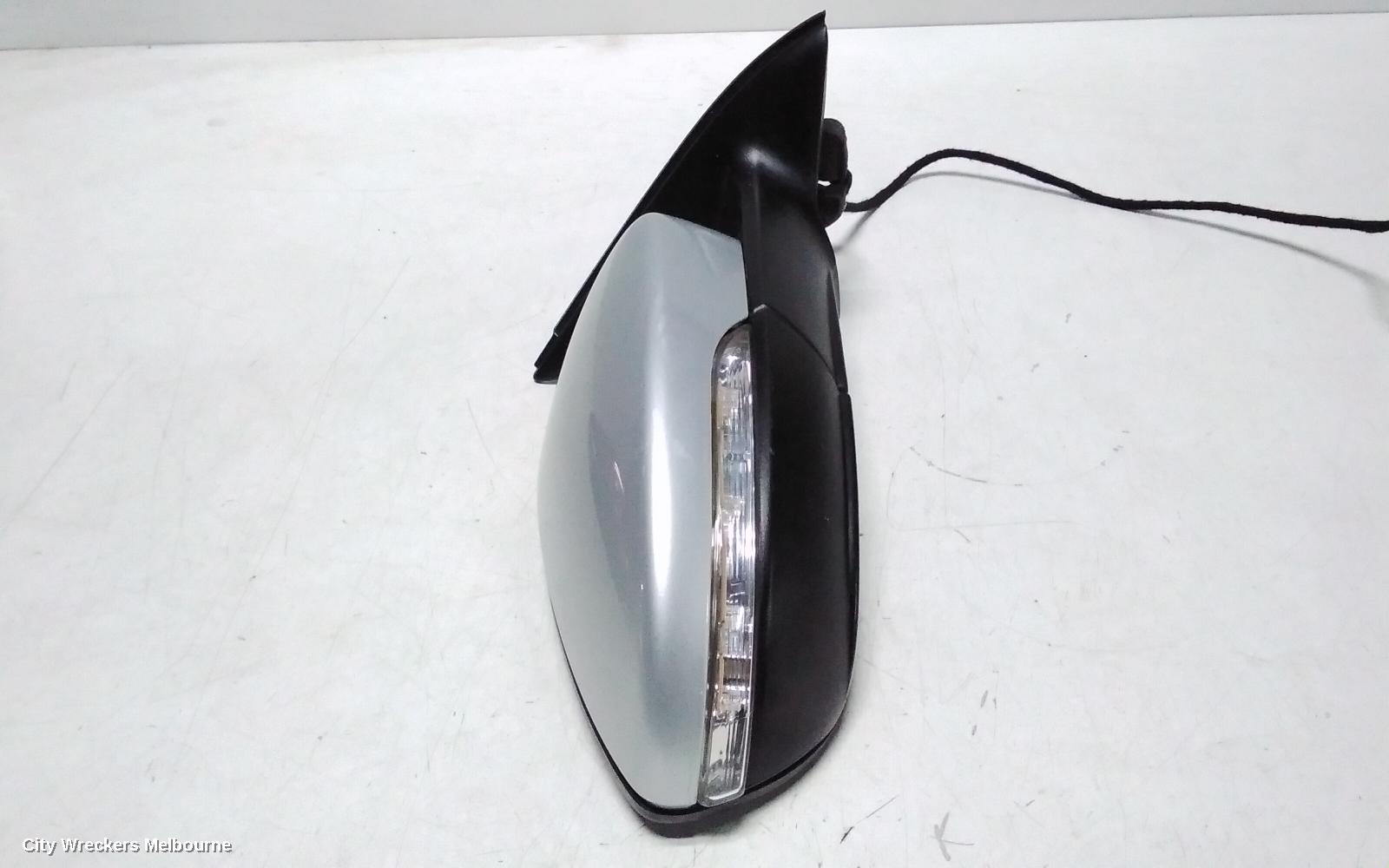 VOLKSWAGEN JETTA RIGHT DOOR MIRROR, 1B, POWER FOLD (6XP CODE), 02/2011 - 10/2014 - Image 3