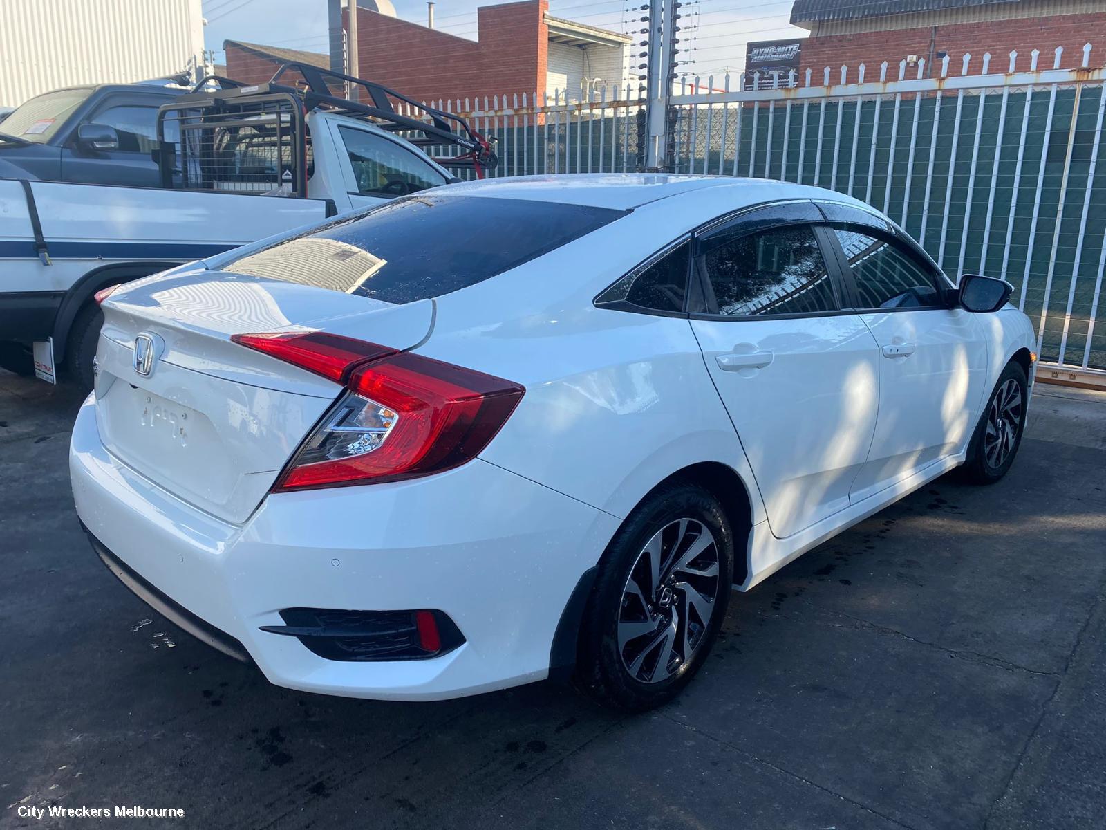 HONDA CIVIC RADIO/CD/DVD/SAT/TV, 7IN TOUCHSCREEN (NON SAT NAV TYPE), 10TH GEN, 05/2016 ONWARDS - Image 3