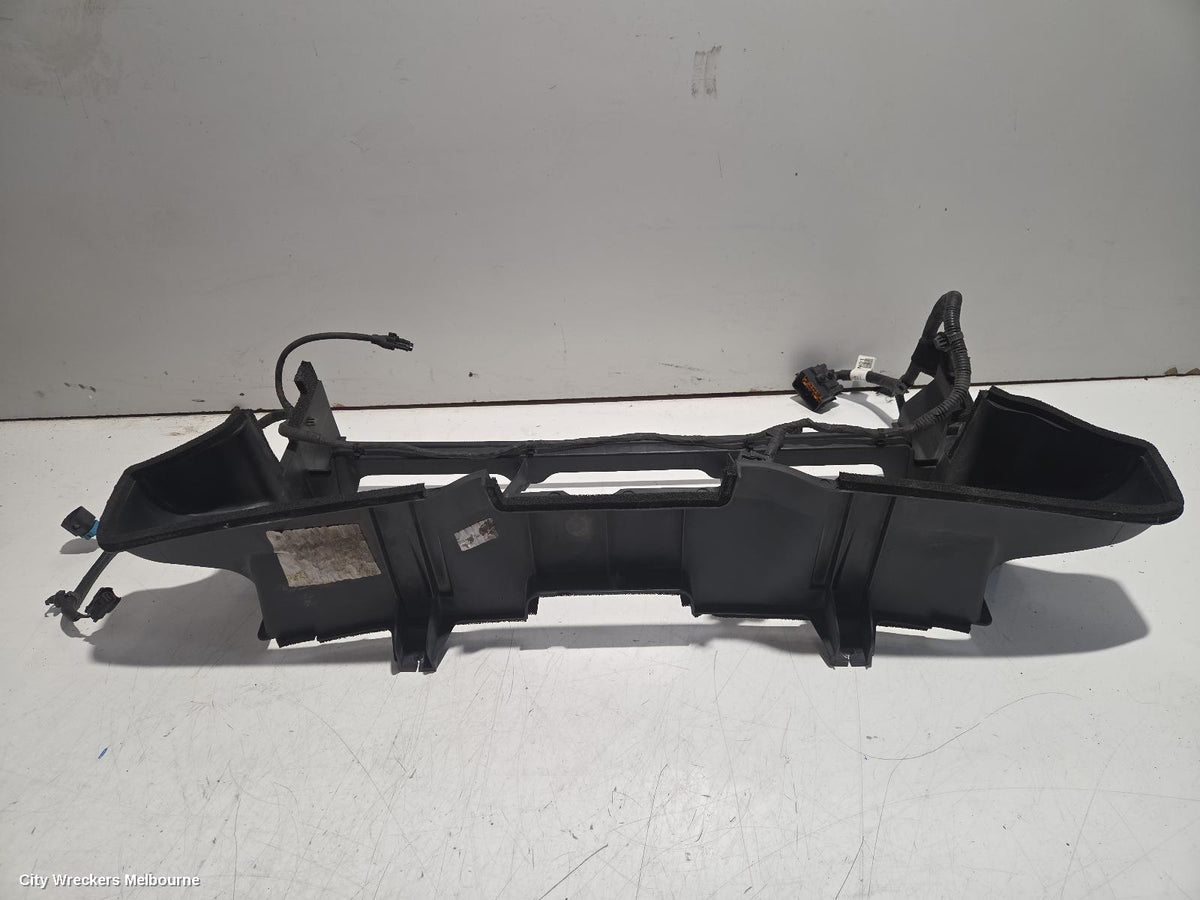 KIA STINGER RADIATOR SUPPORT, CK, 06/2017 - 04/2023 - Image 3