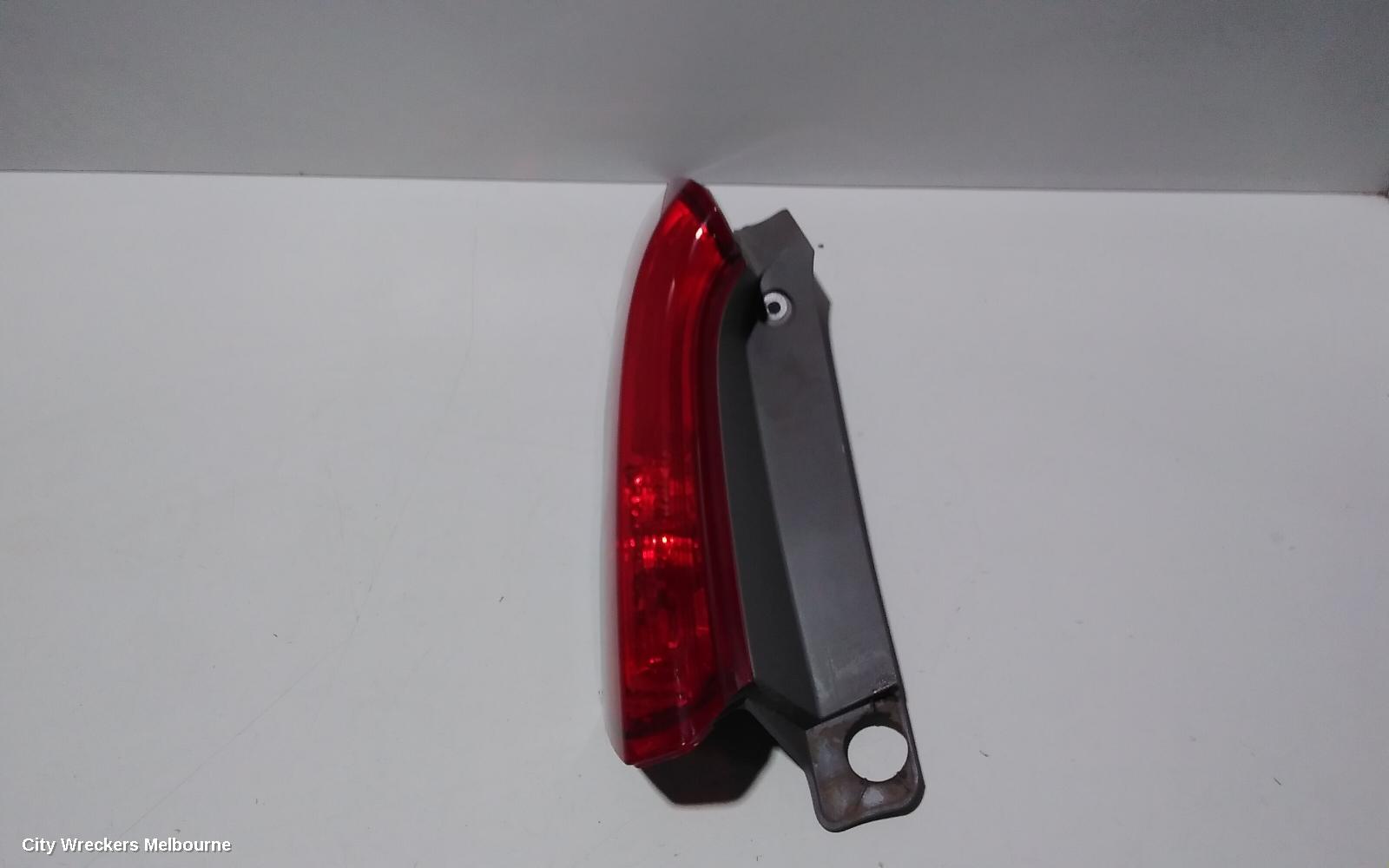 HONDA CRV LEFT TAILLIGHT, RM, UPPER, PETROL TYPE, 11/2012 - 10/2014 - Image 3