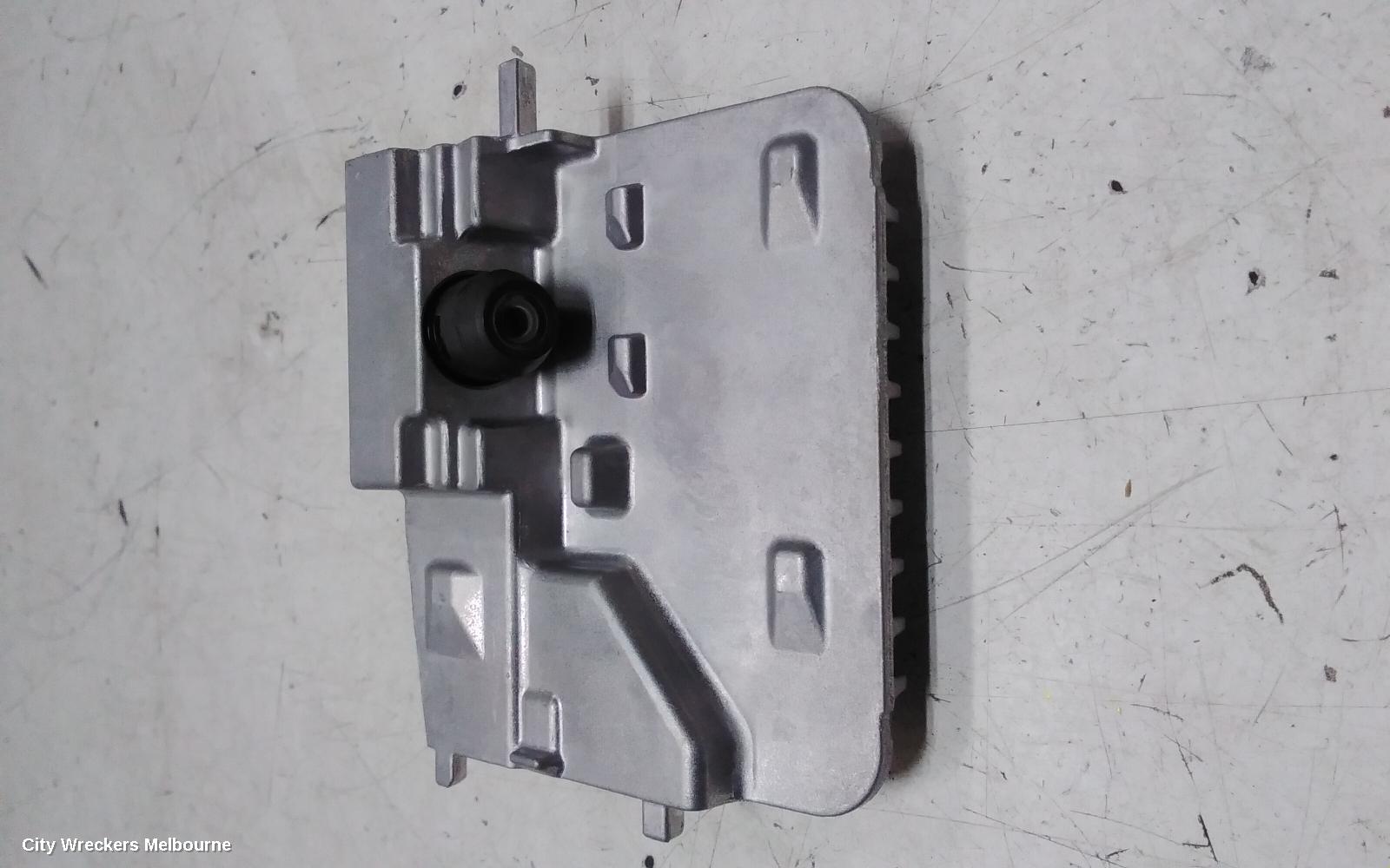 TOYOTA COROLLA REVERSE CAMERA, FRONT CAMERA (WINDSCREEN MOUNTED), E210, 09/2022 ONWARDS - Image 1