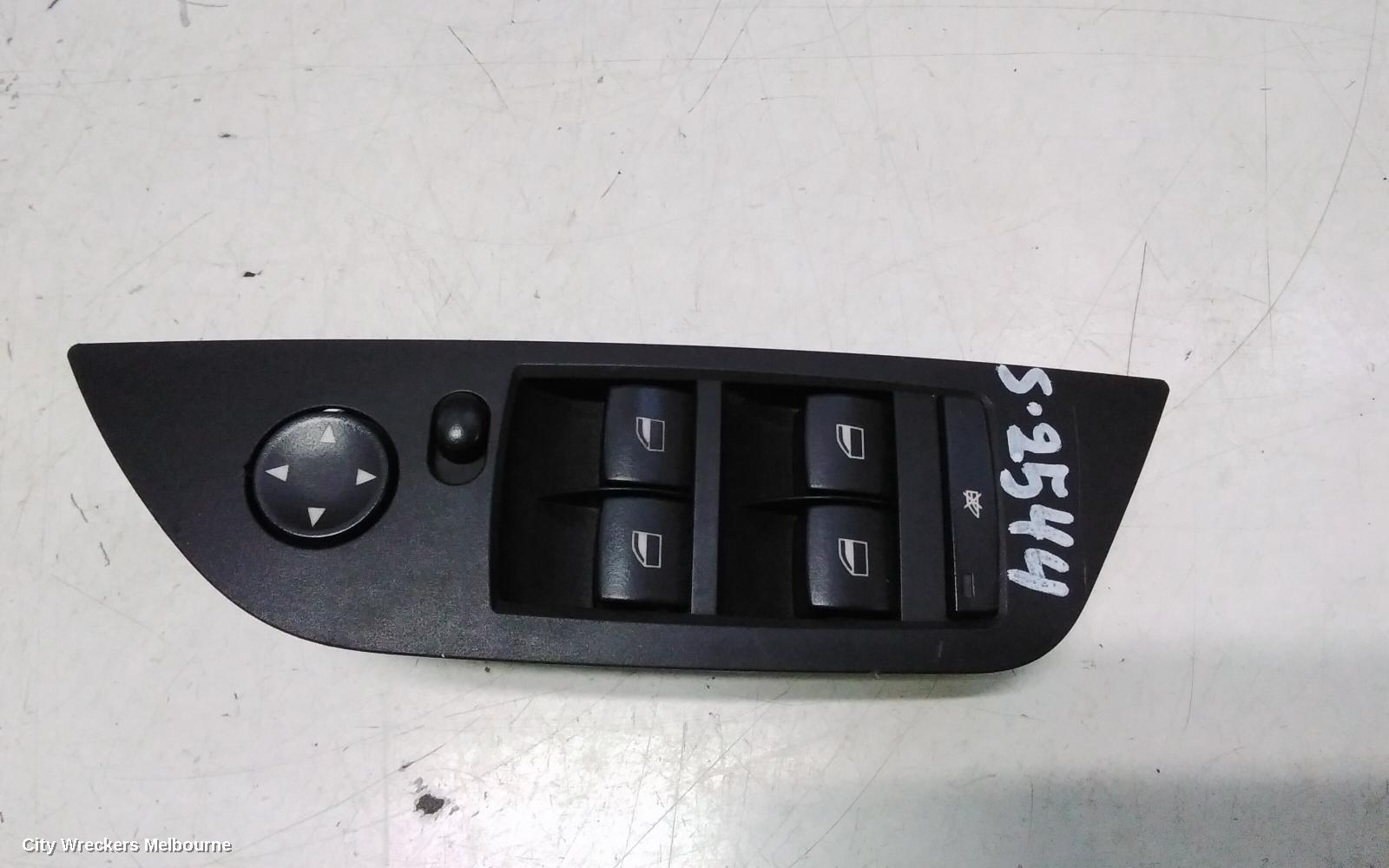 BMW X1 PWR DR WIND SWITCH, RH FRONT (MASTER SWITCH), NON FOLDING SWITCH TYPE, E84, 04/2010 - 07/2015 - Image 2