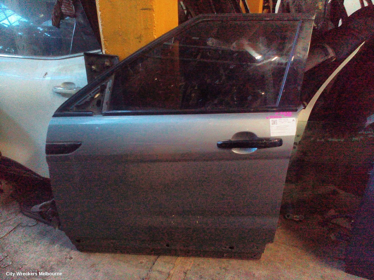 LAND ROVER RANGEROVER EVOQUE LEFT FRONT DOOR, L538, 5DR WAGON, 11/2011 - 01/2019 - Image 2