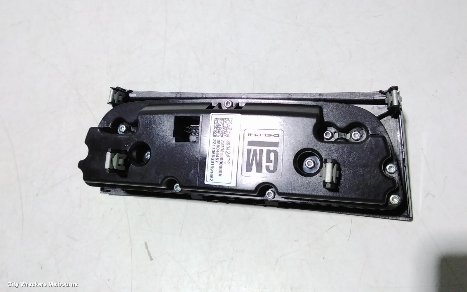 HOLDEN ASTRA HEATER/AC CONTROLS, NON CLIMATE CONTROL, BK, 5DR HATCH/WAGON, 09/2016 ONWARDS - Image 3