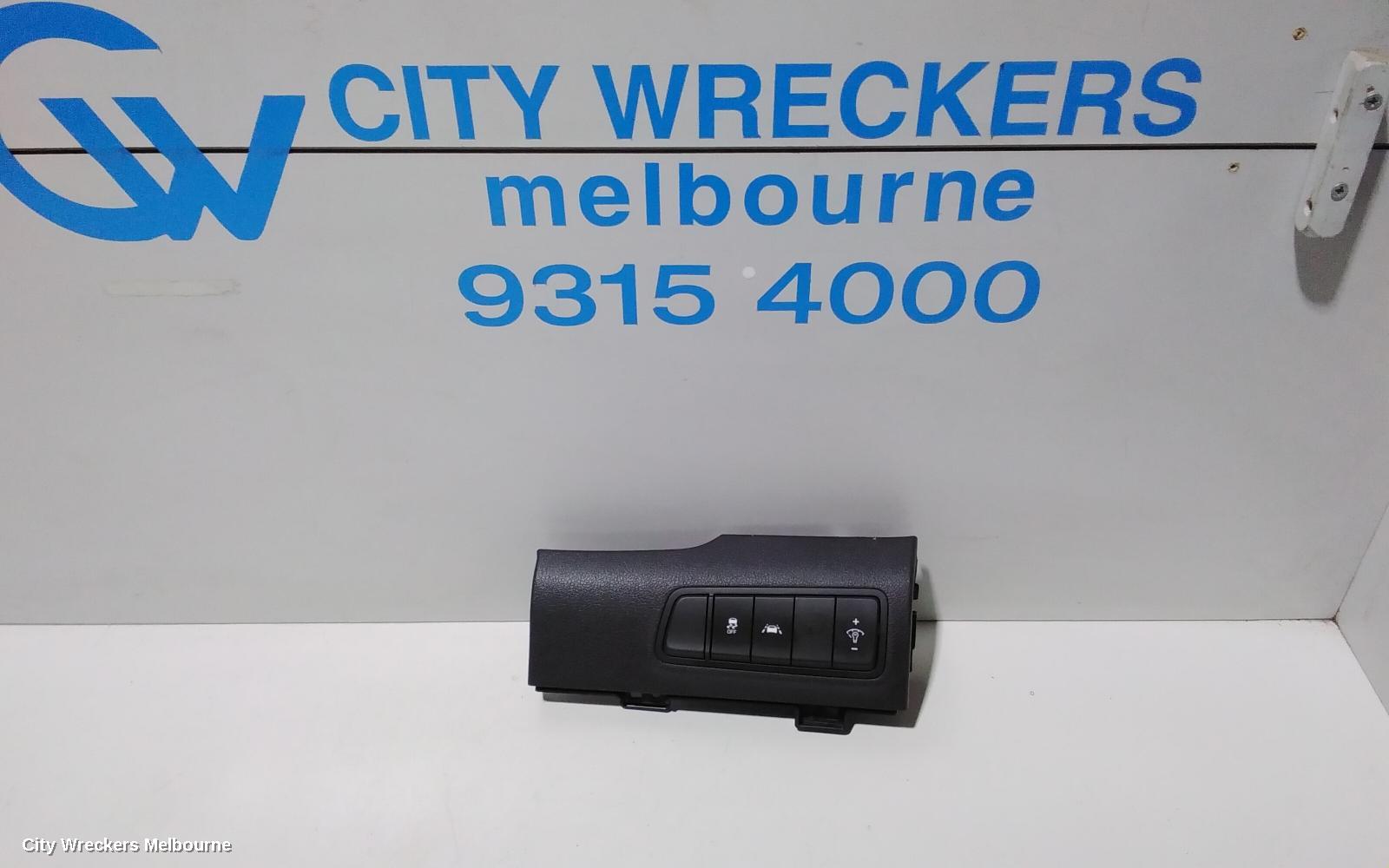 HYUNDAI TUCSON, TL, 06/2015 - 01/2021, RIGHT DASH CONTROL PANEL: 79746 - Image 1