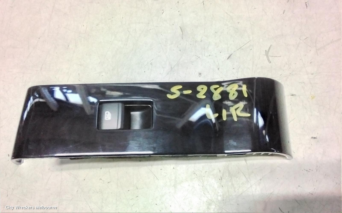 BYD ATTO 3 PWR DR WIND SWITCH, 2ND GEN, LH REAR, 03/2022 ONWARDS - Image 2