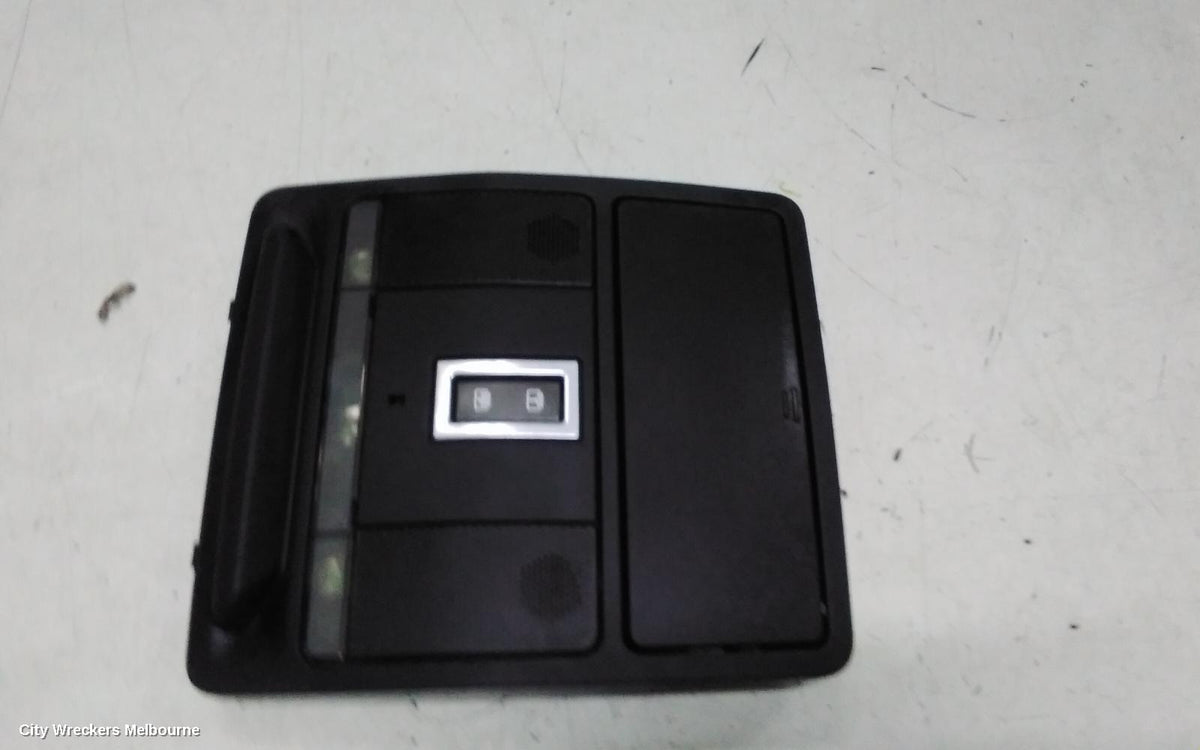 LAND ROVER DISCOVERY SPORT COURTESY LIGHT, FRONT (CENTRE), W/ SUNROOF SWITCH TYPE, BLACK, L550, 01/2015 ONWARDS - Image 2
