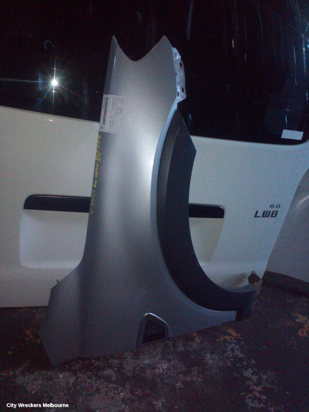 HOLDEN CAPTIVA RIGHT GUARD, CG, CX/LX/SX/CAPTIVA 7 (4TH VIN = C), 09/2006 - 02/2011 - Image 2